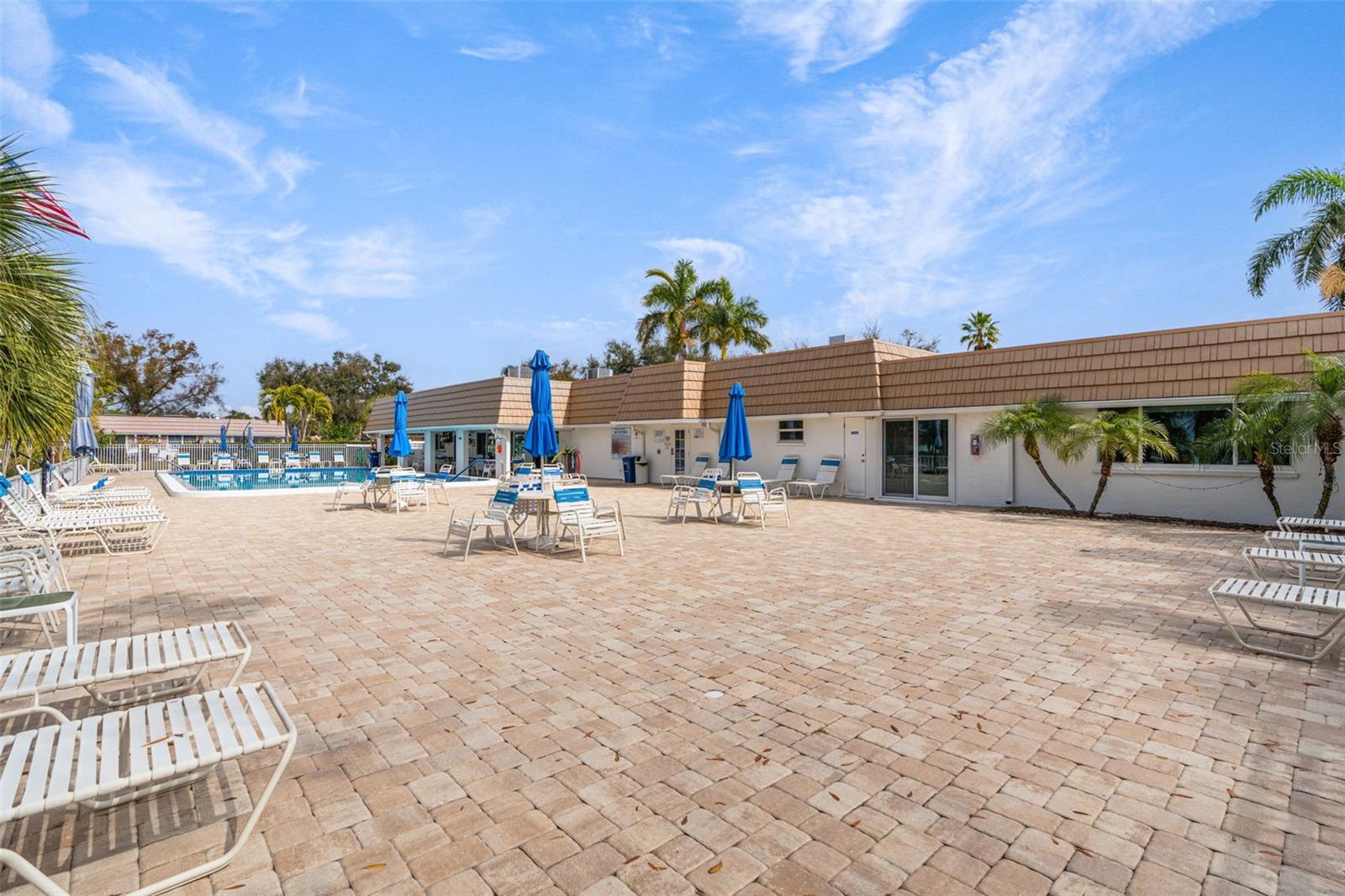 2330 RIVERBLUFF PKWY #V245, SARASOTA, FL, 34231