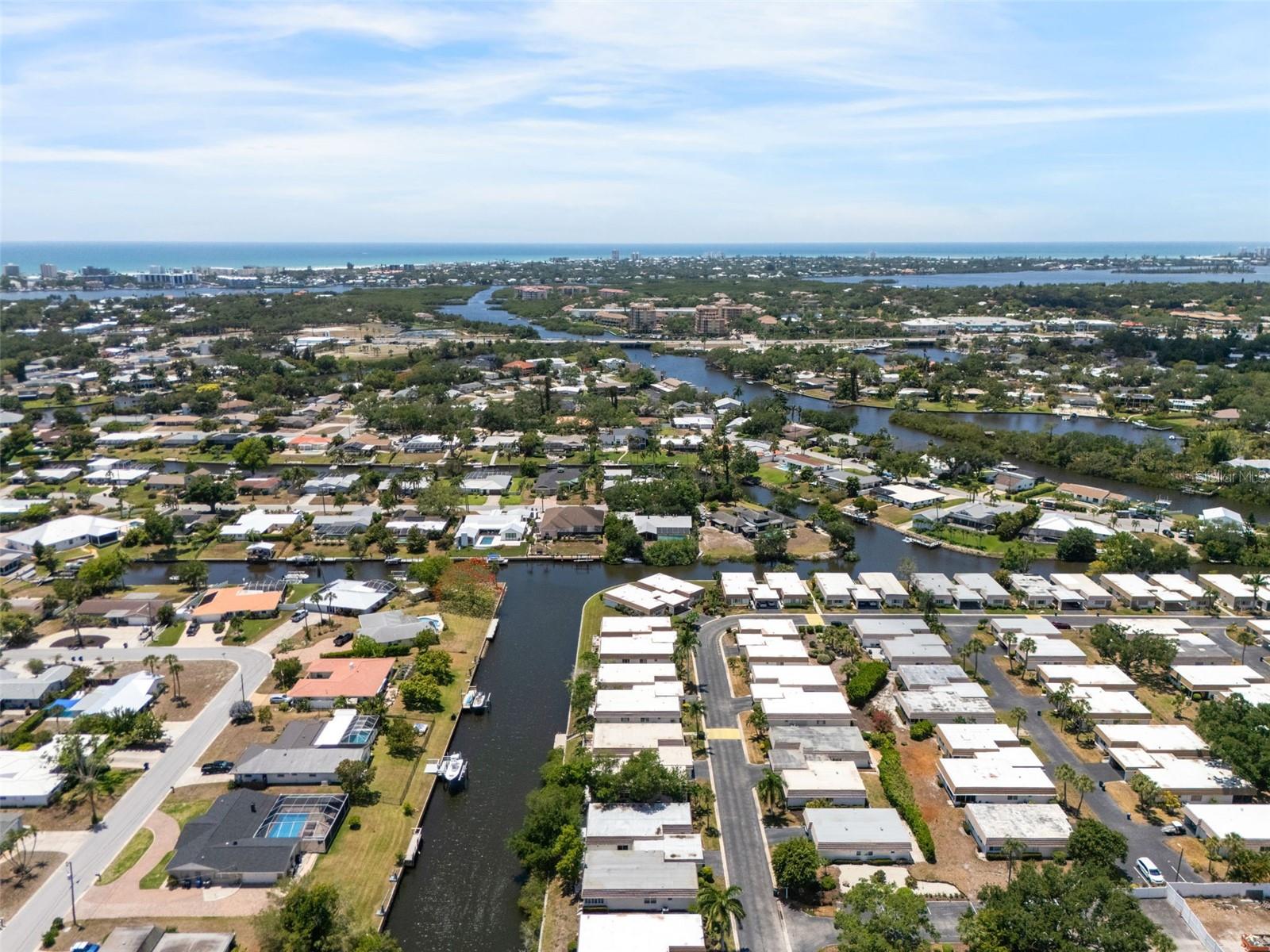 2330 RIVERBLUFF PKWY #V245, SARASOTA, FL, 34231