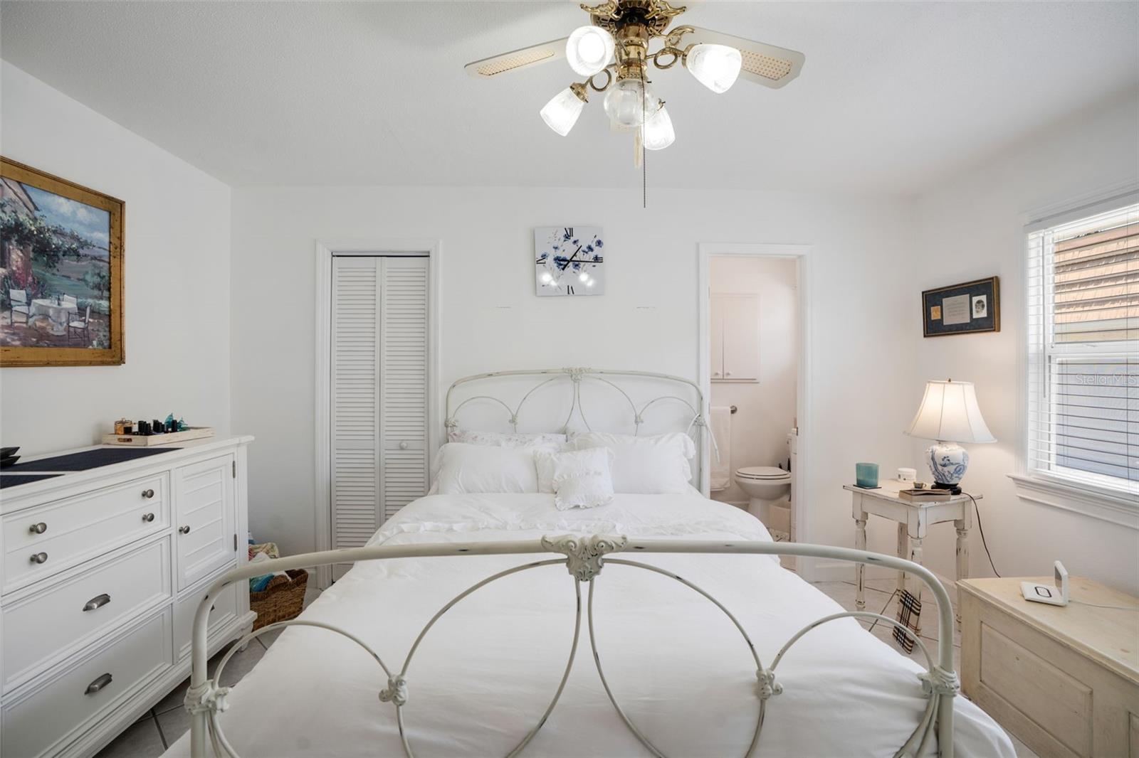 2330 RIVERBLUFF PKWY #V245, SARASOTA, FL, 34231