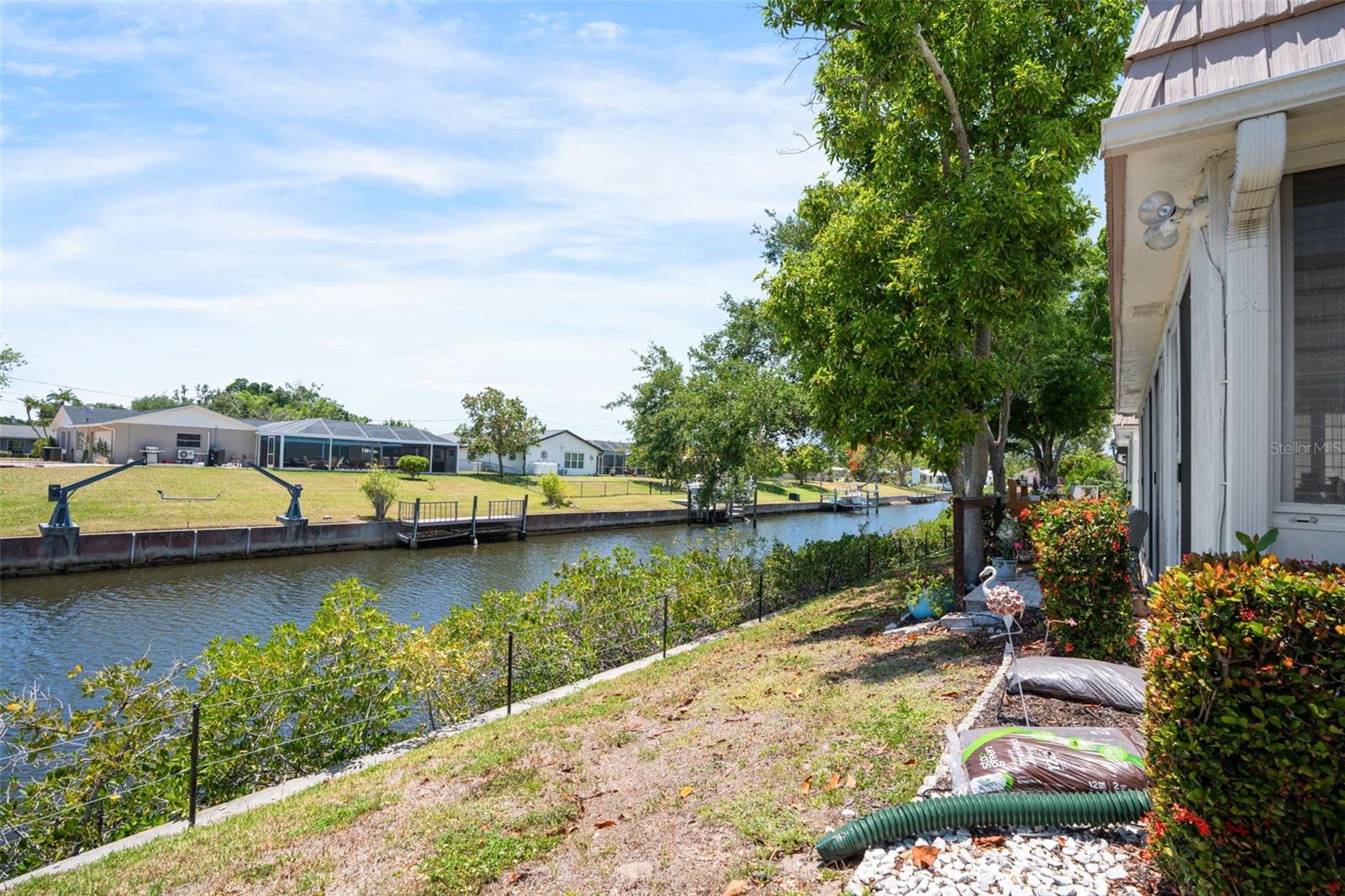 2330 RIVERBLUFF PKWY #V245, SARASOTA, FL, 34231
