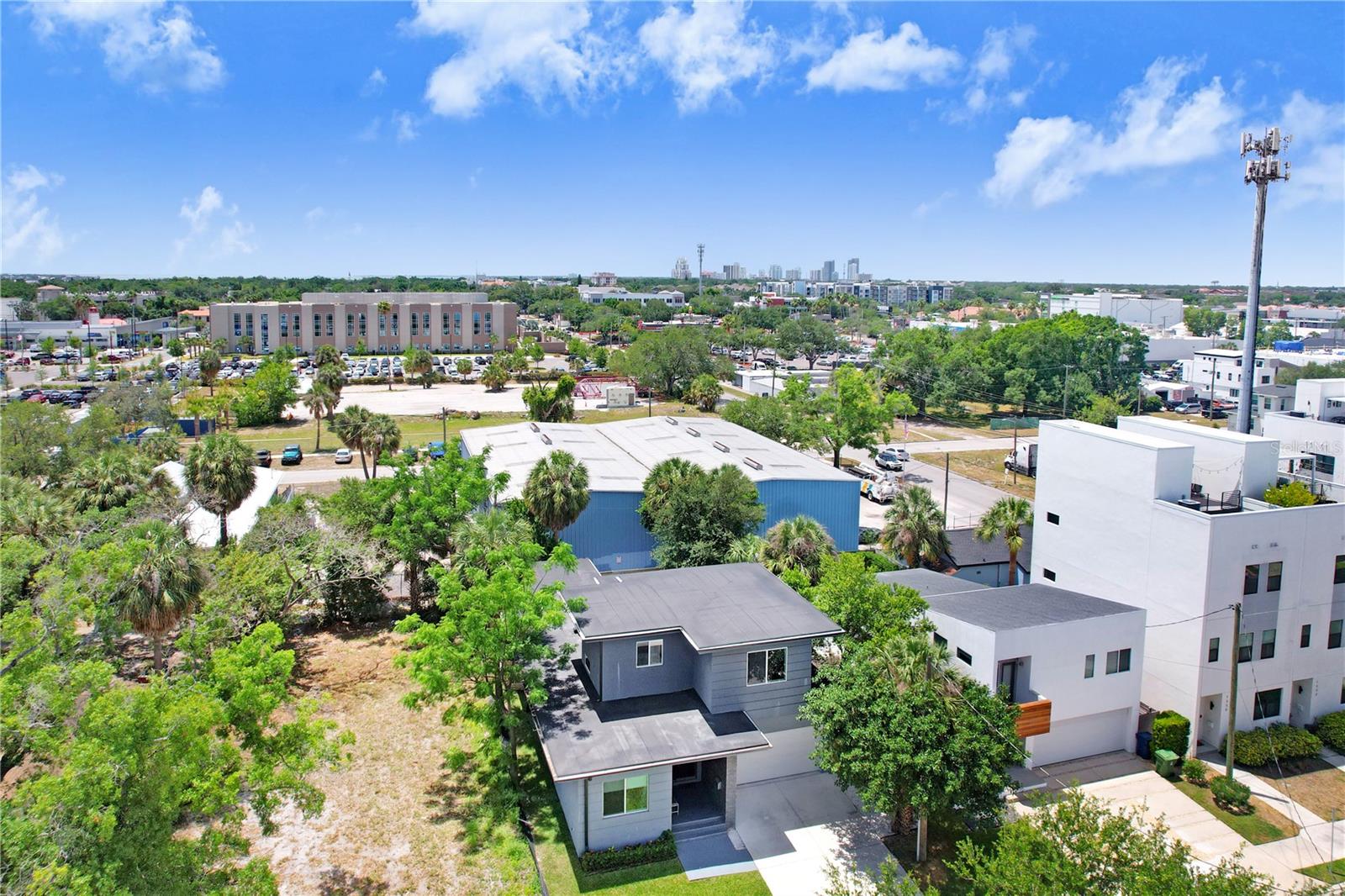 1326 W FIG ST, TAMPA, FL, 33606
