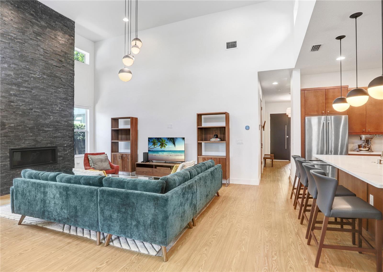 1326 W FIG ST, TAMPA, FL, 33606