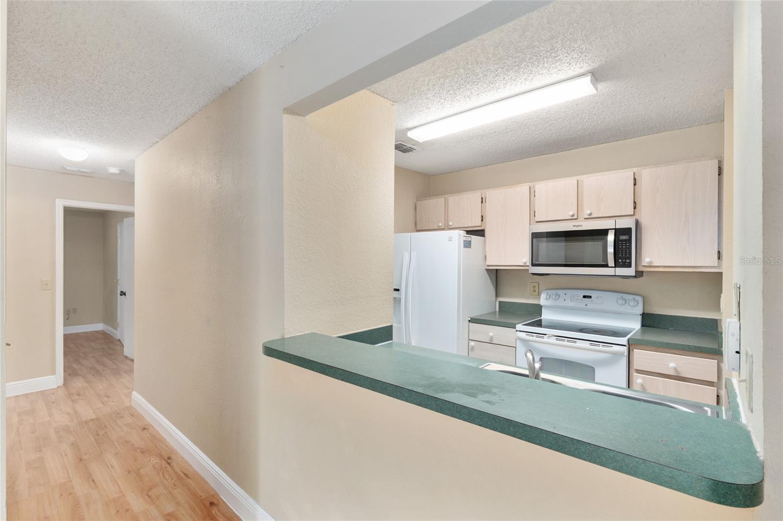 3705 SW 27TH ST #214, GAINESVILLE, FL, 32608