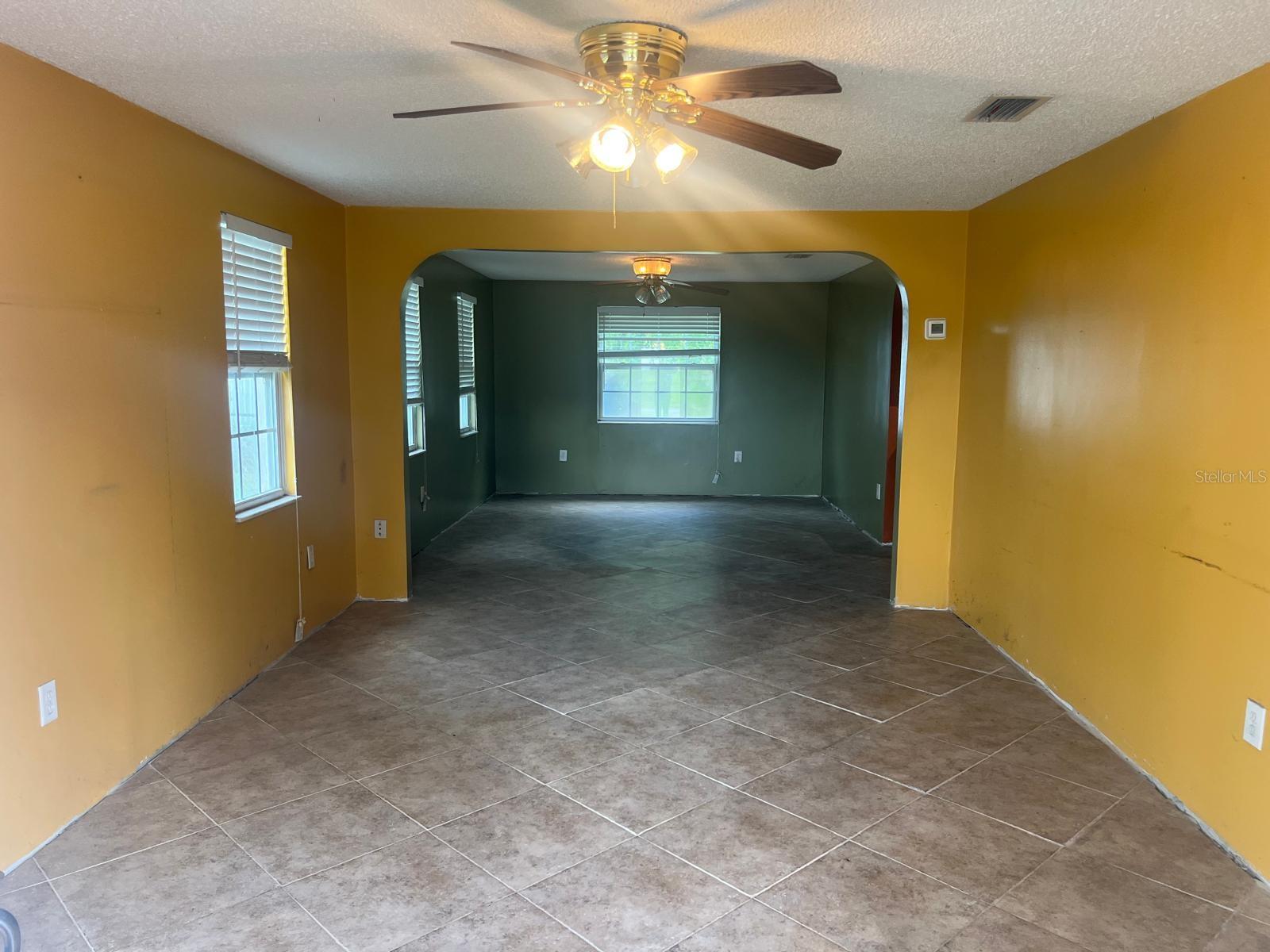 3111 VILLA DR, ORLANDO, FL, 32810