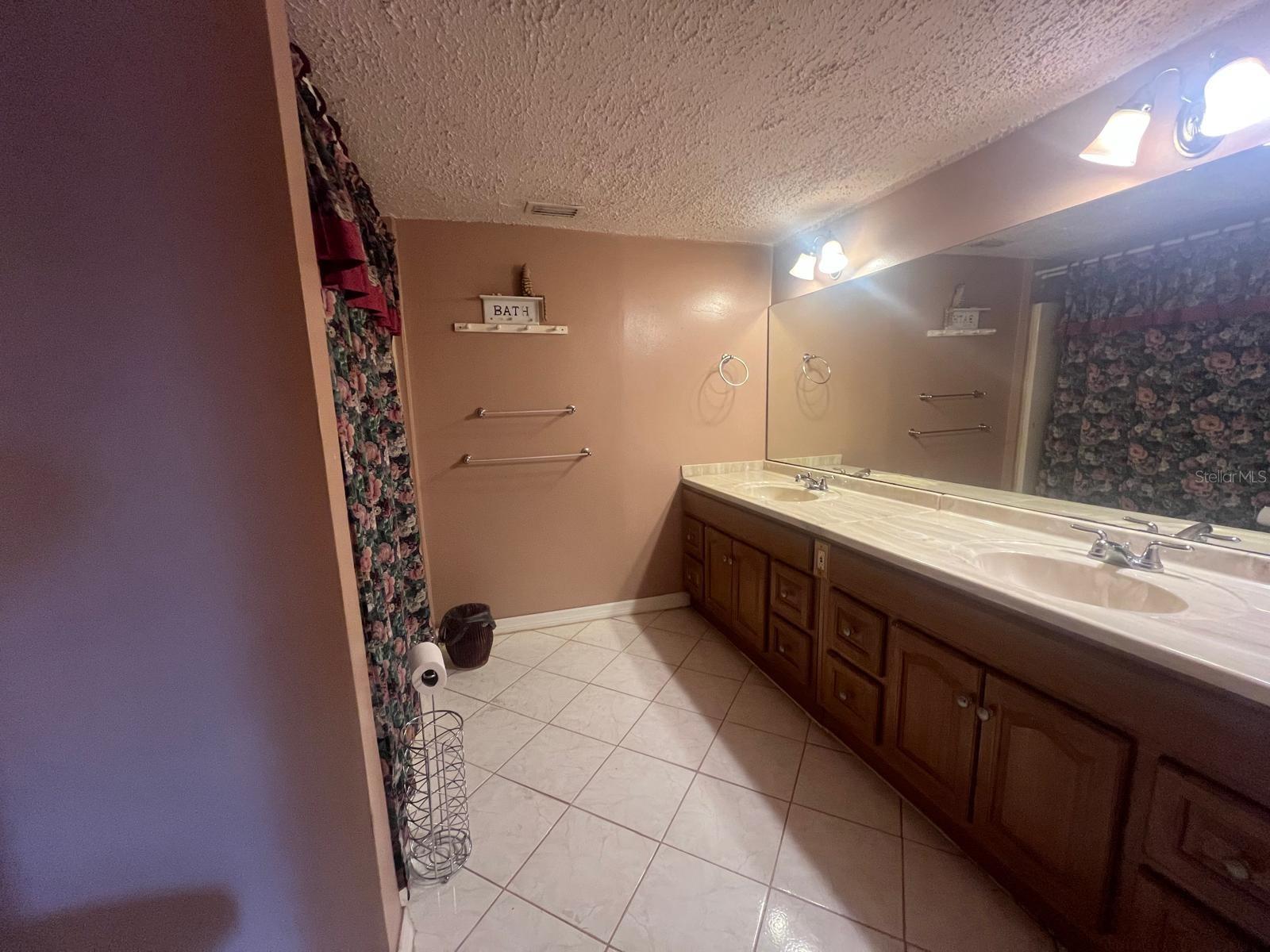 3111 VILLA DR, ORLANDO, FL, 32810