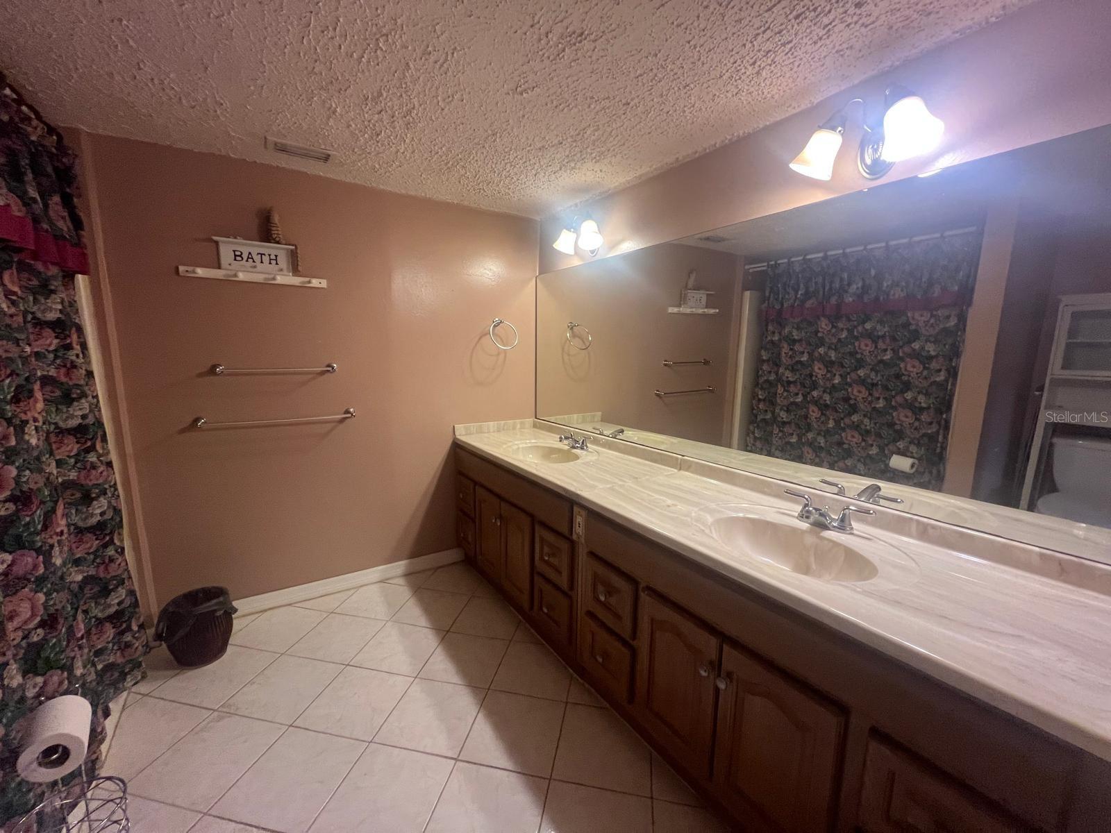 3111 VILLA DR, ORLANDO, FL, 32810