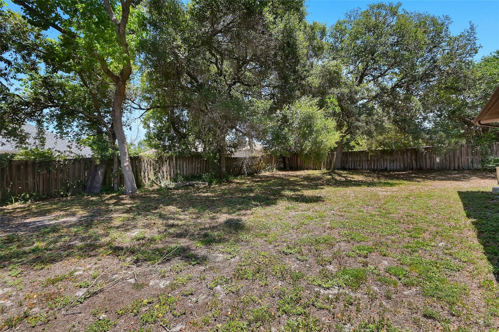 552 S ANNAPOLIS DR, DELTONA, FL, 32725