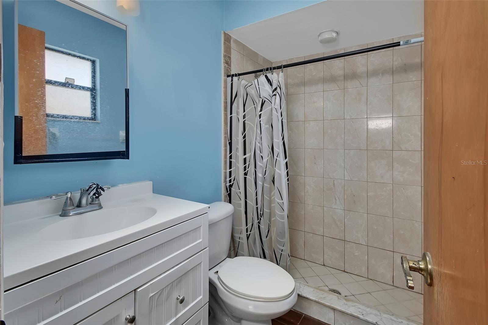 552 S ANNAPOLIS DR, DELTONA, FL, 32725