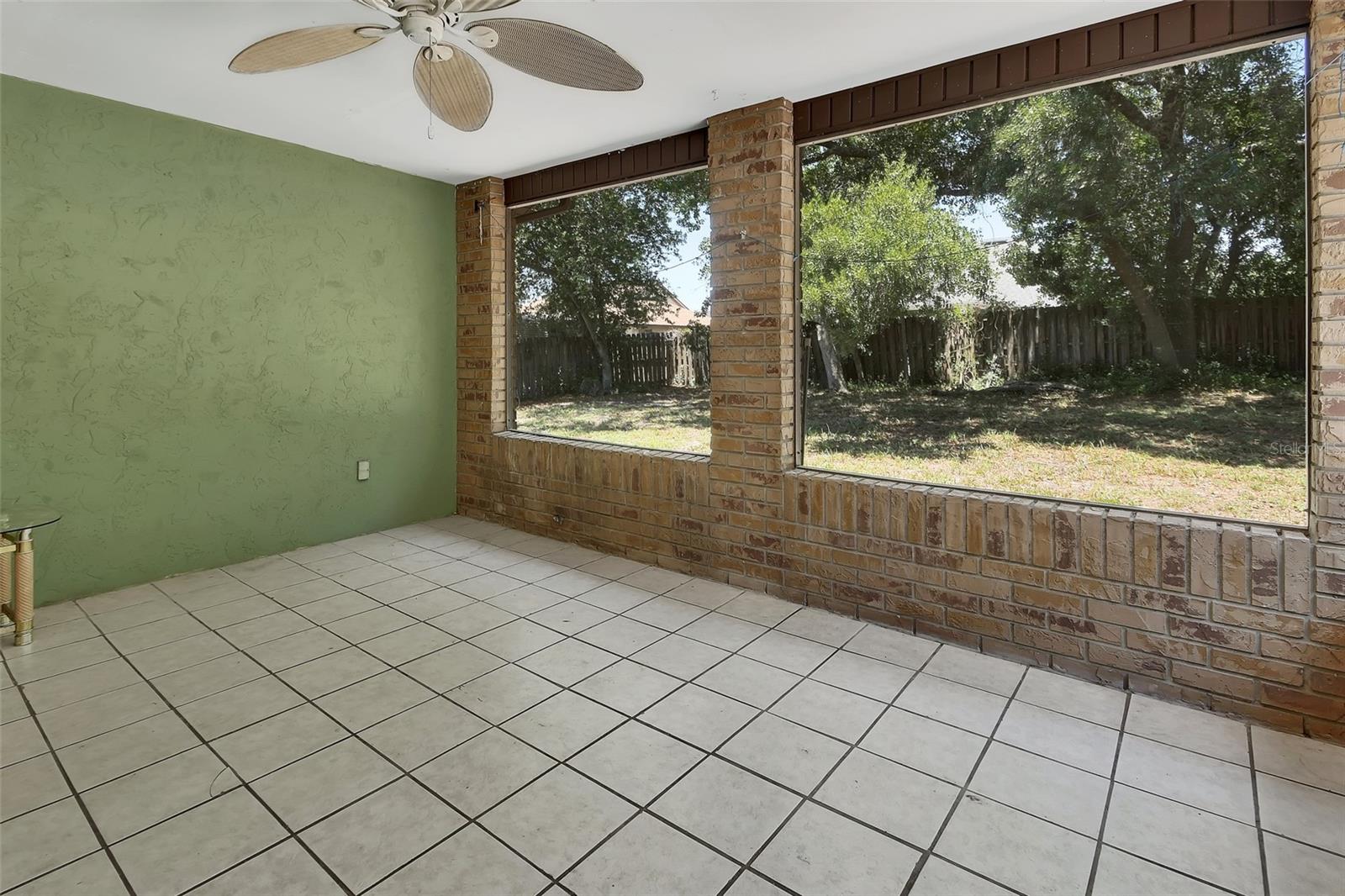 552 S ANNAPOLIS DR, DELTONA, FL, 32725