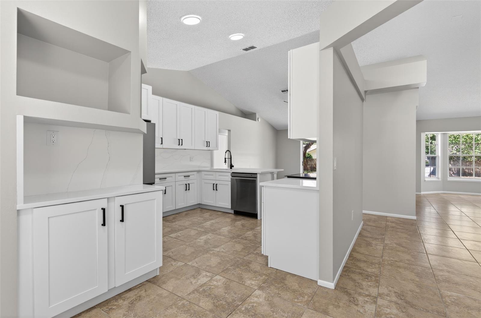 4111 CONCORD WAY, PLANT CITY, FL, 33566
