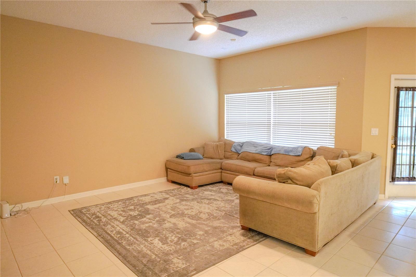 8435 PORT LANCASHIRE DR, ORLANDO, FL, 32829