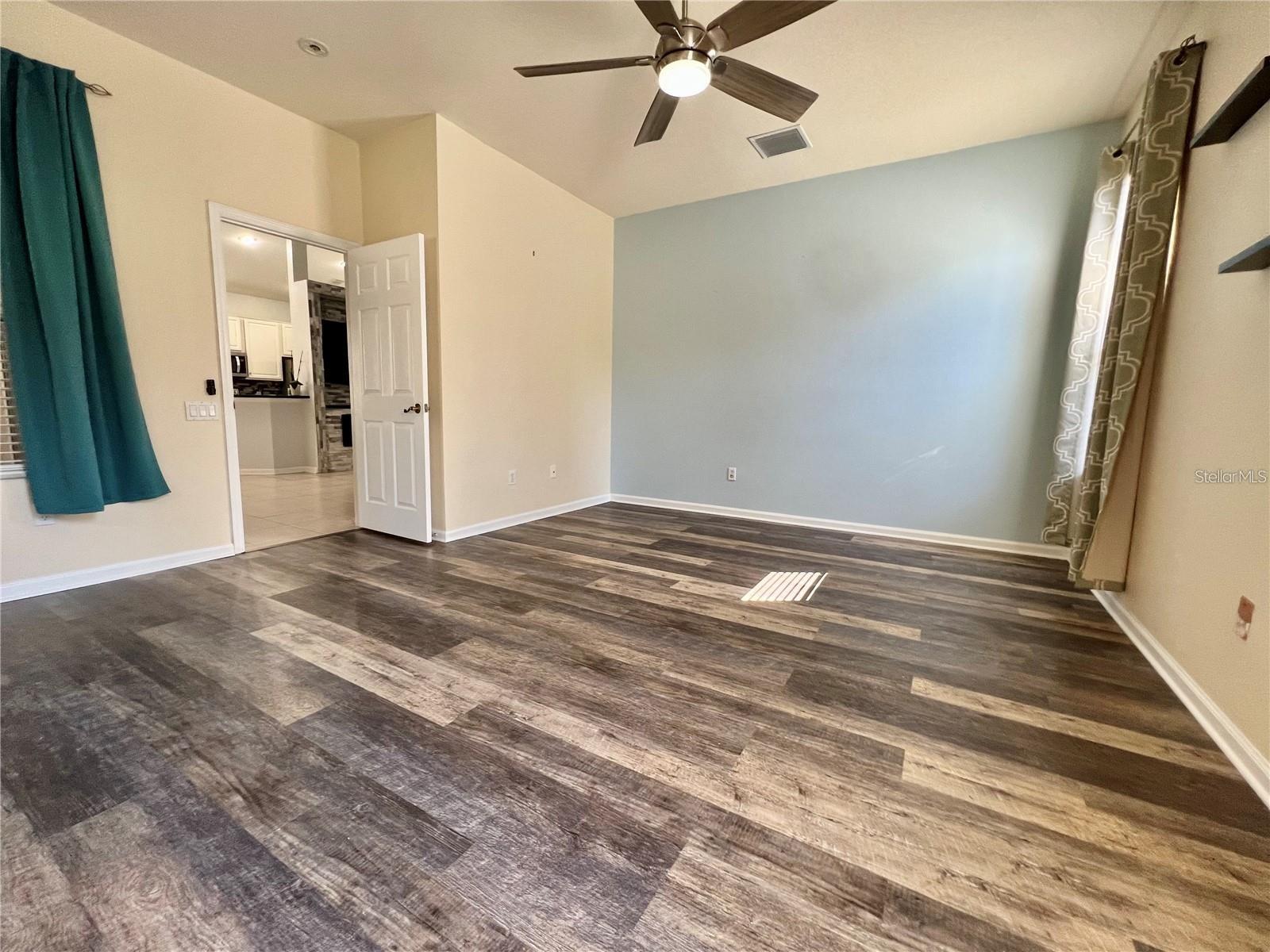 4705 WINDSOR AVE, ORLANDO, FL, 32819