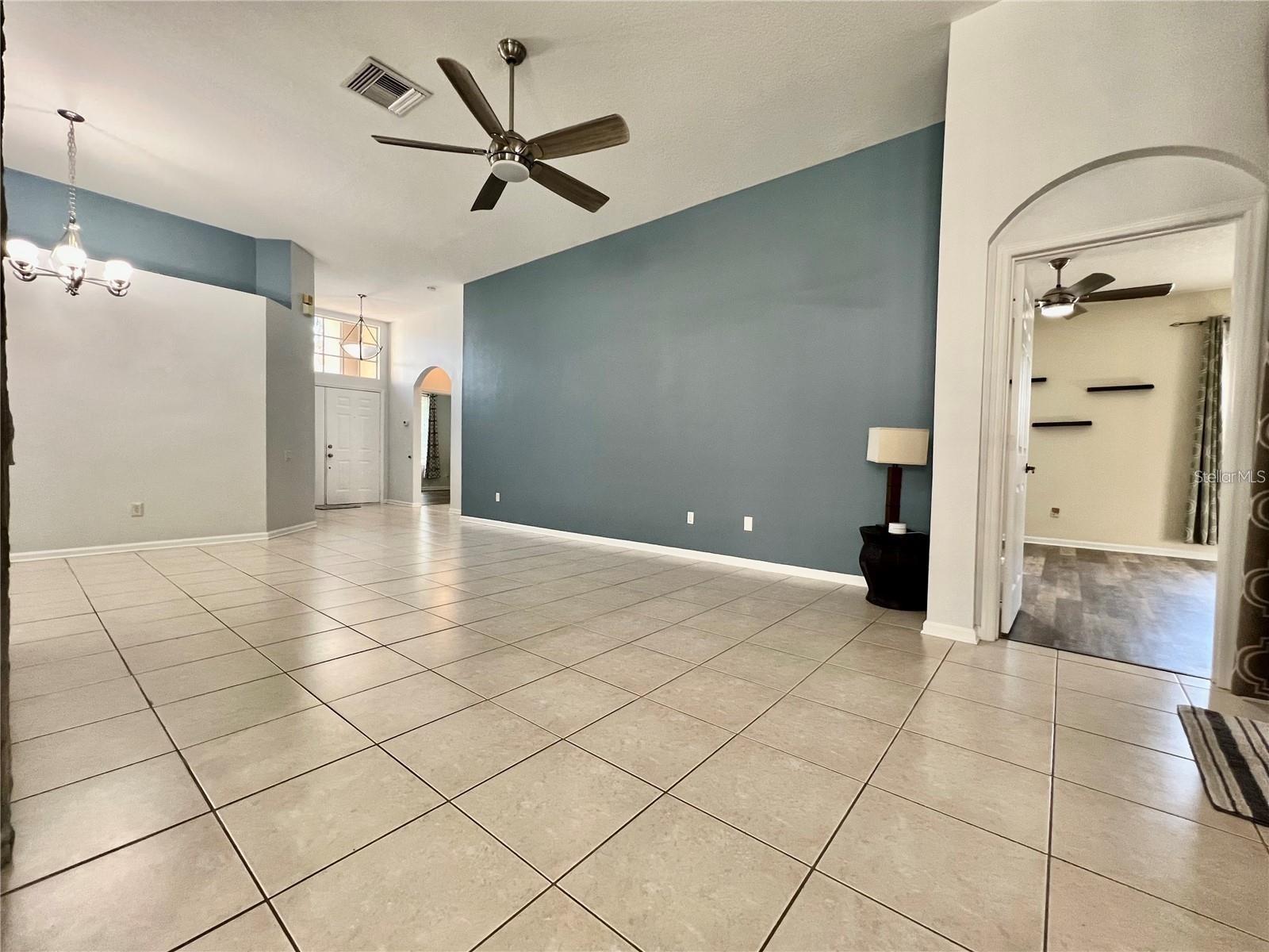 4705 WINDSOR AVE, ORLANDO, FL, 32819