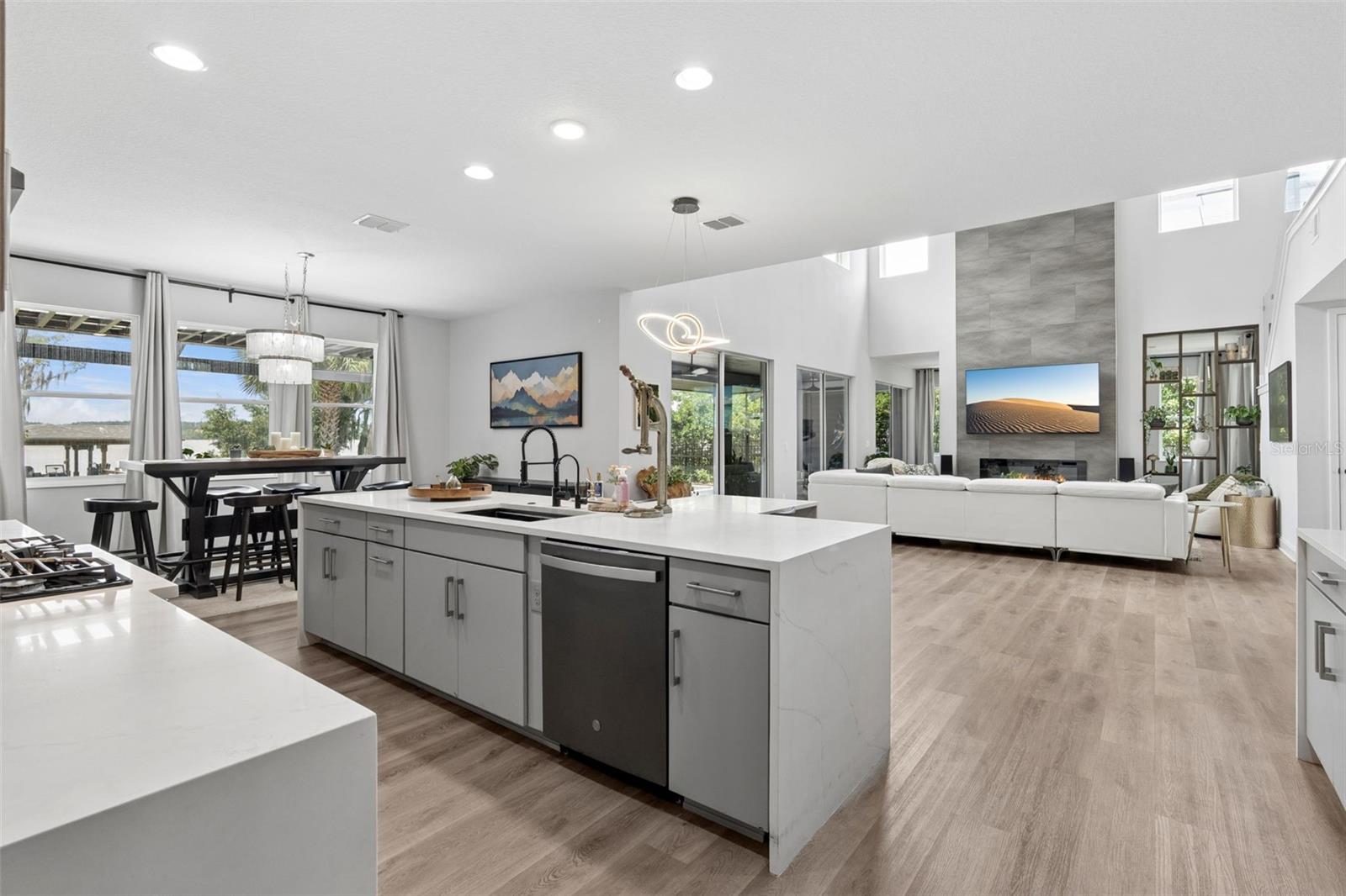 1216 HULL ISLAND DR, OAKLAND, FL, 34787