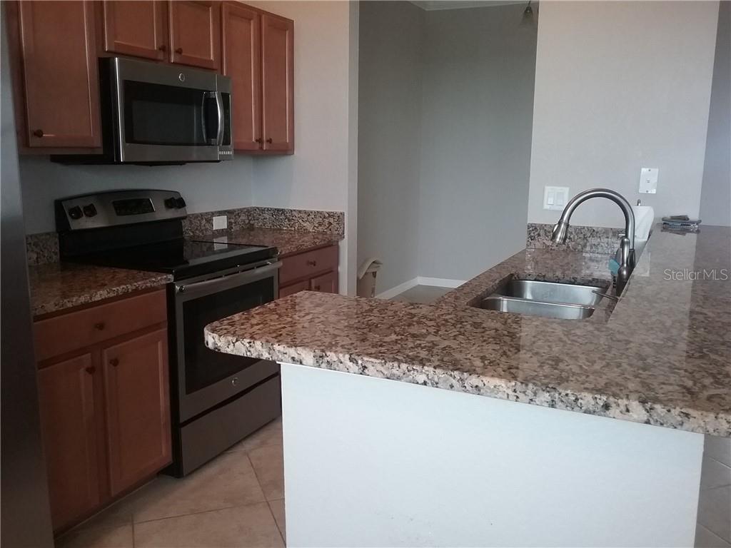 6515 GRAND ESTUARY TRL #402, BRADENTON, FL, 34212