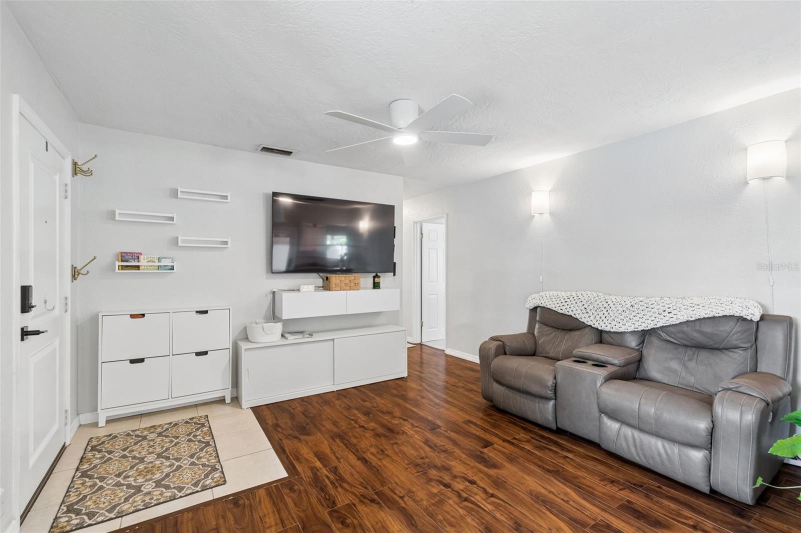 3912 W LEILA AVE, TAMPA, FL, 33616