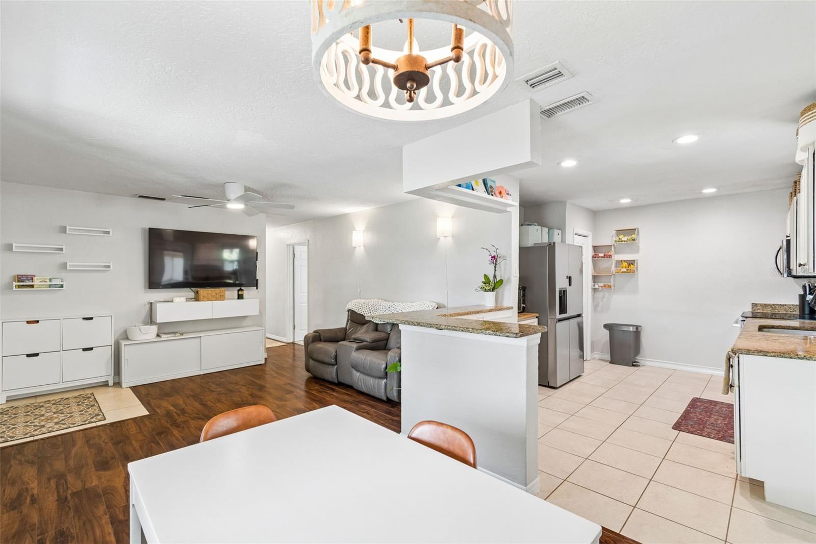 3912 W LEILA AVE, TAMPA, FL, 33616