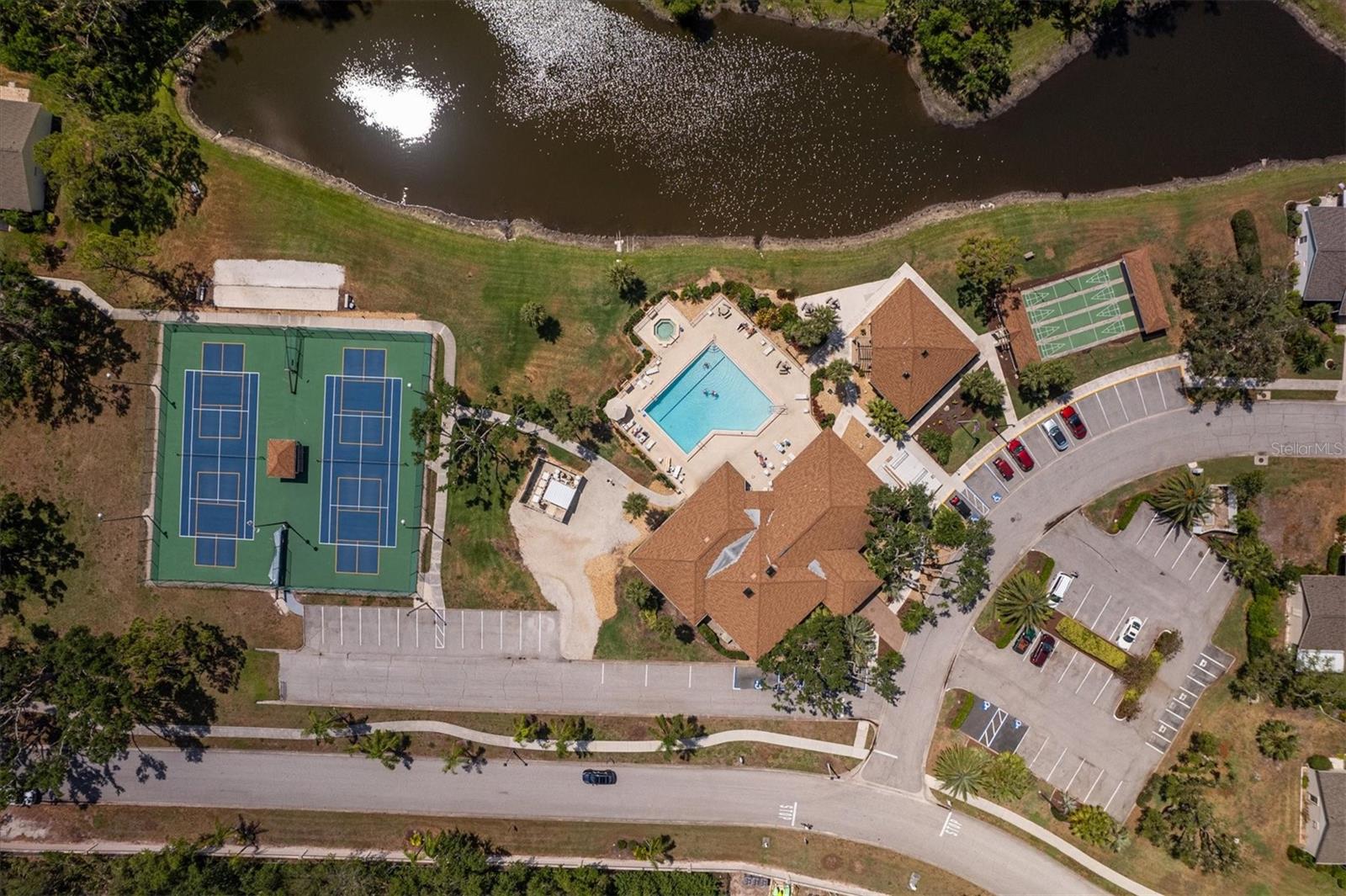 445 TOMOKA DR, ENGLEWOOD, FL, 34223