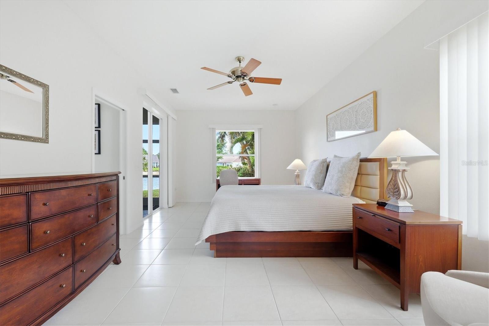445 TOMOKA DR, ENGLEWOOD, FL, 34223