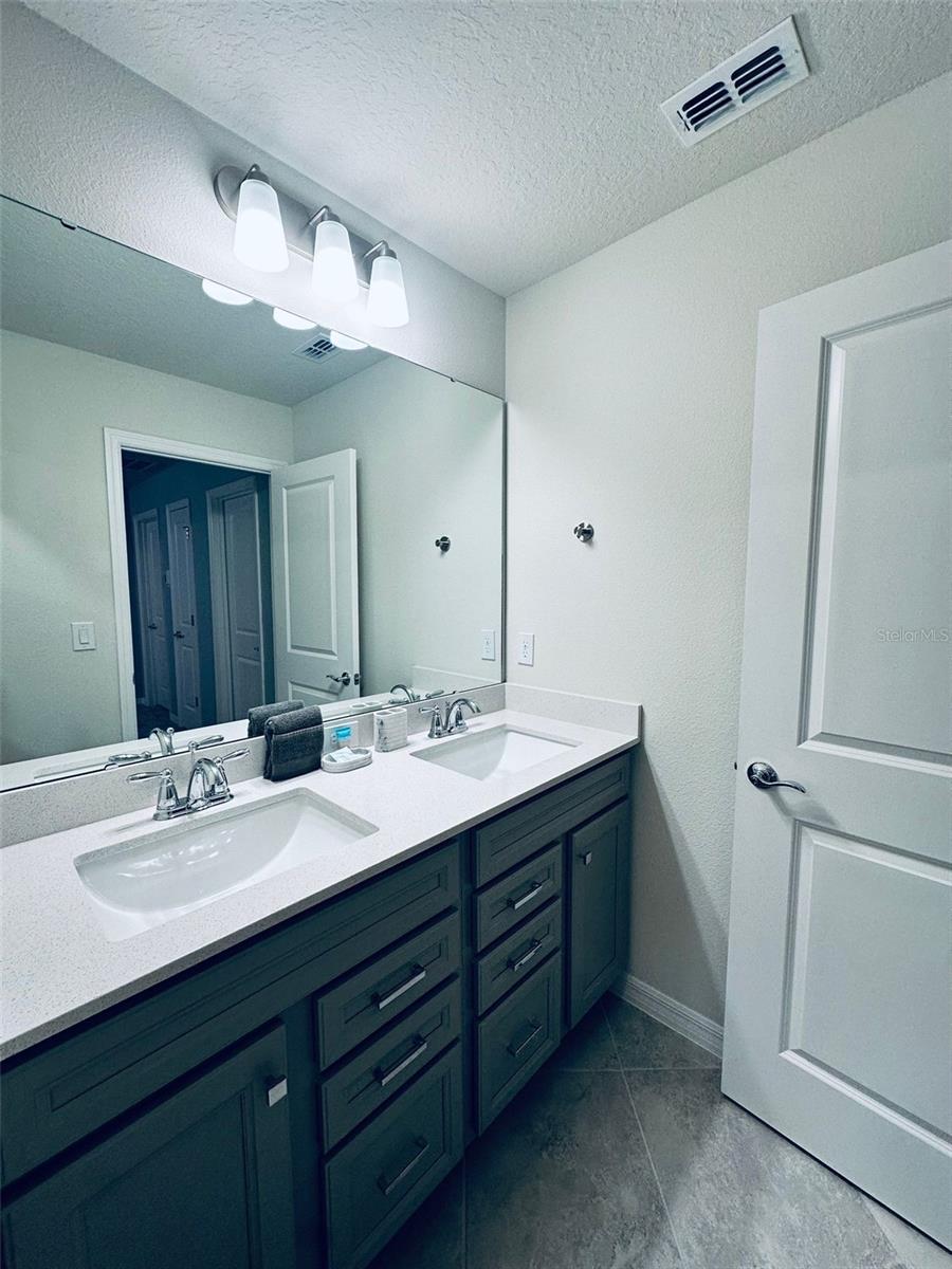 1256 BLUE PARADISE DR, CLERMONT, FL, 34714