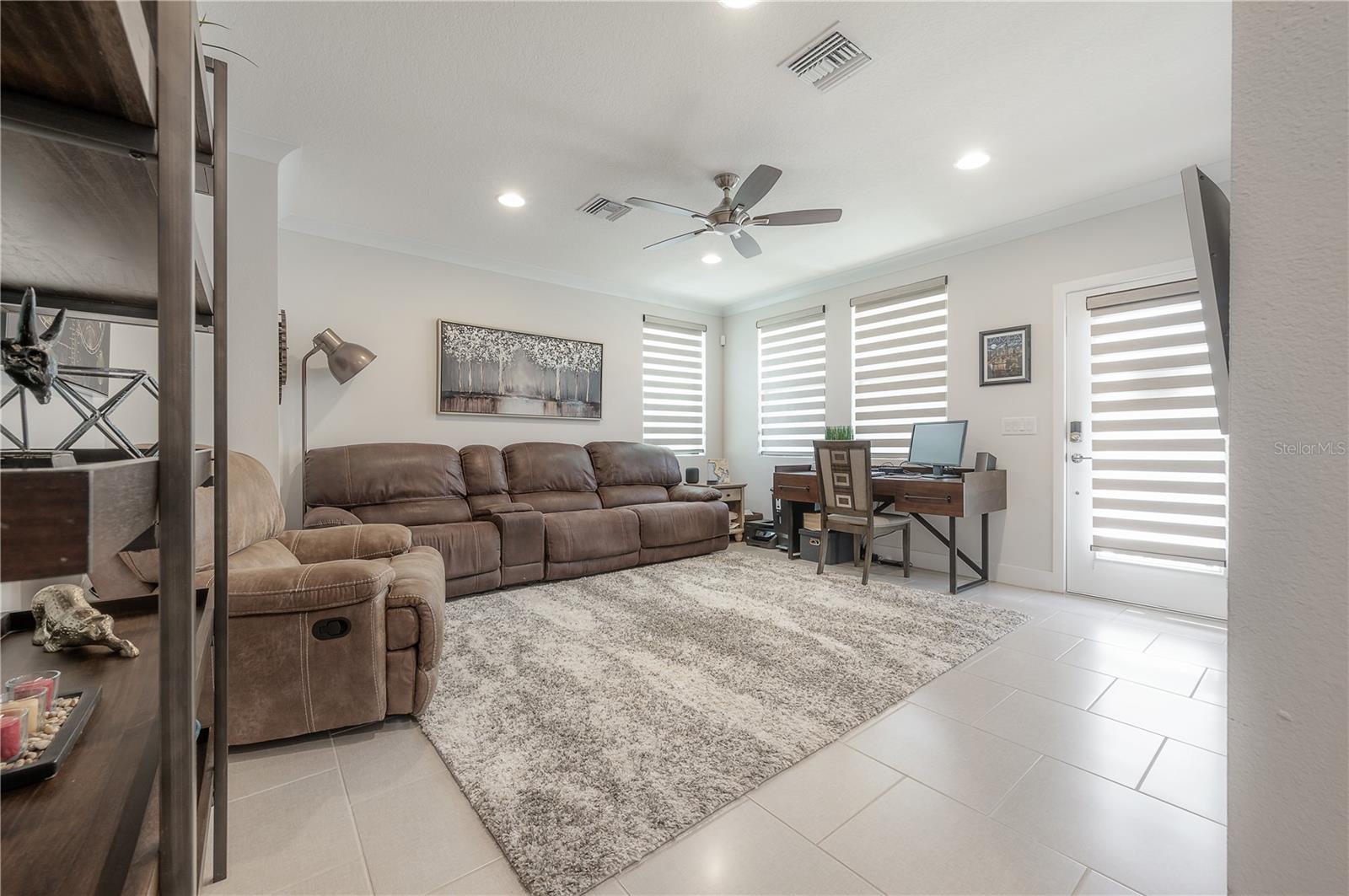 1162 25TH WAY N, ST PETERSBURG, FL, 33713
