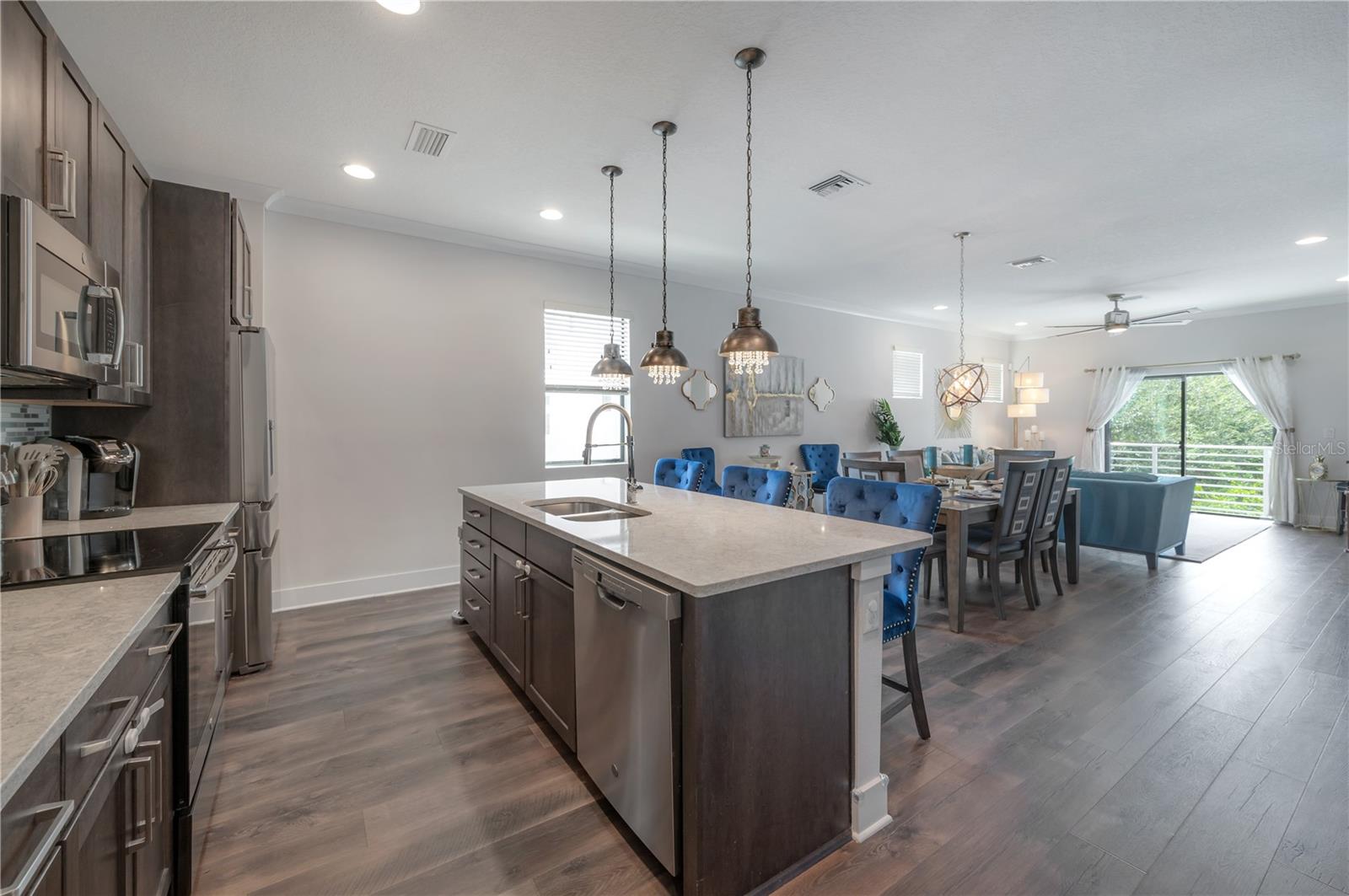 1162 25TH WAY N, ST PETERSBURG, FL, 33713