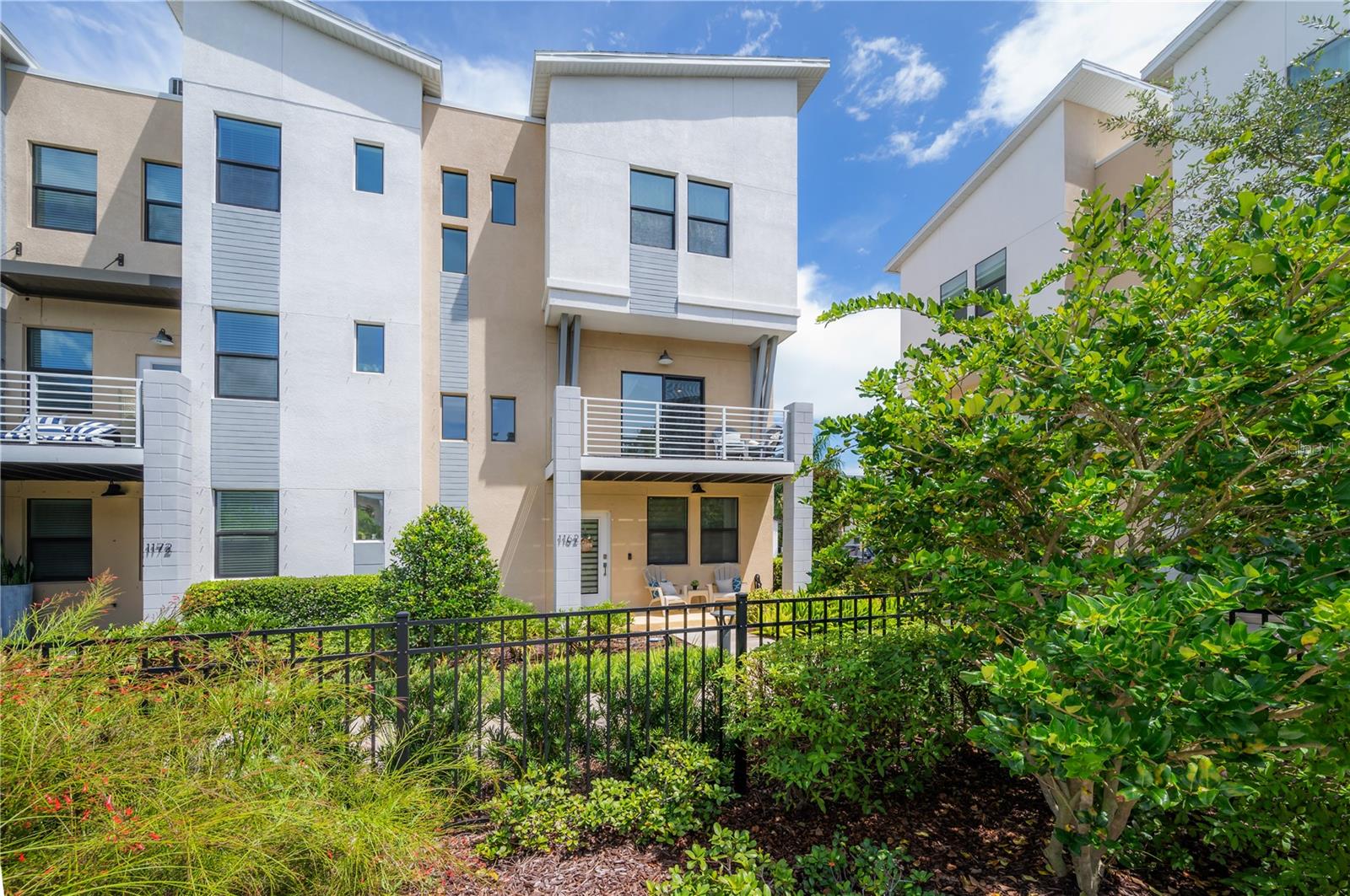 1162 25TH WAY N, ST PETERSBURG, FL, 33713