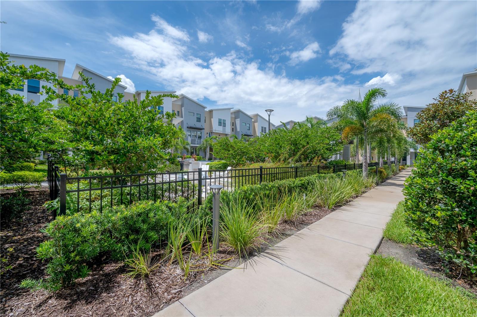 1162 25TH WAY N, ST PETERSBURG, FL, 33713