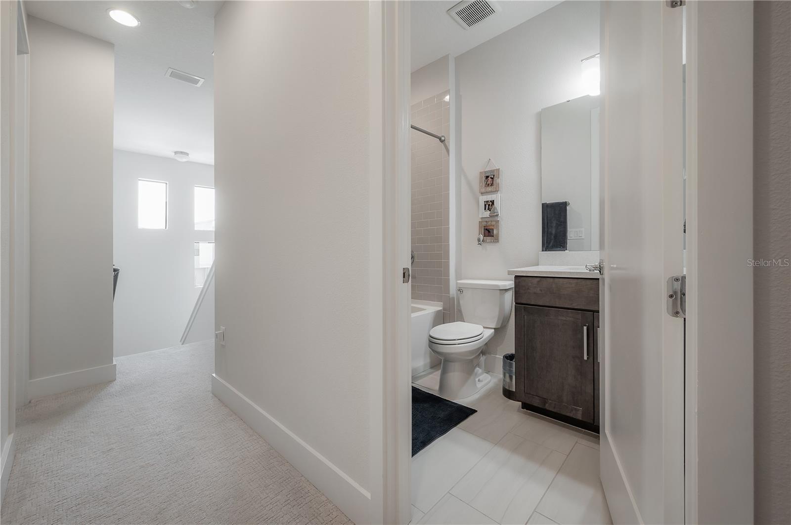 1162 25TH WAY N, ST PETERSBURG, FL, 33713