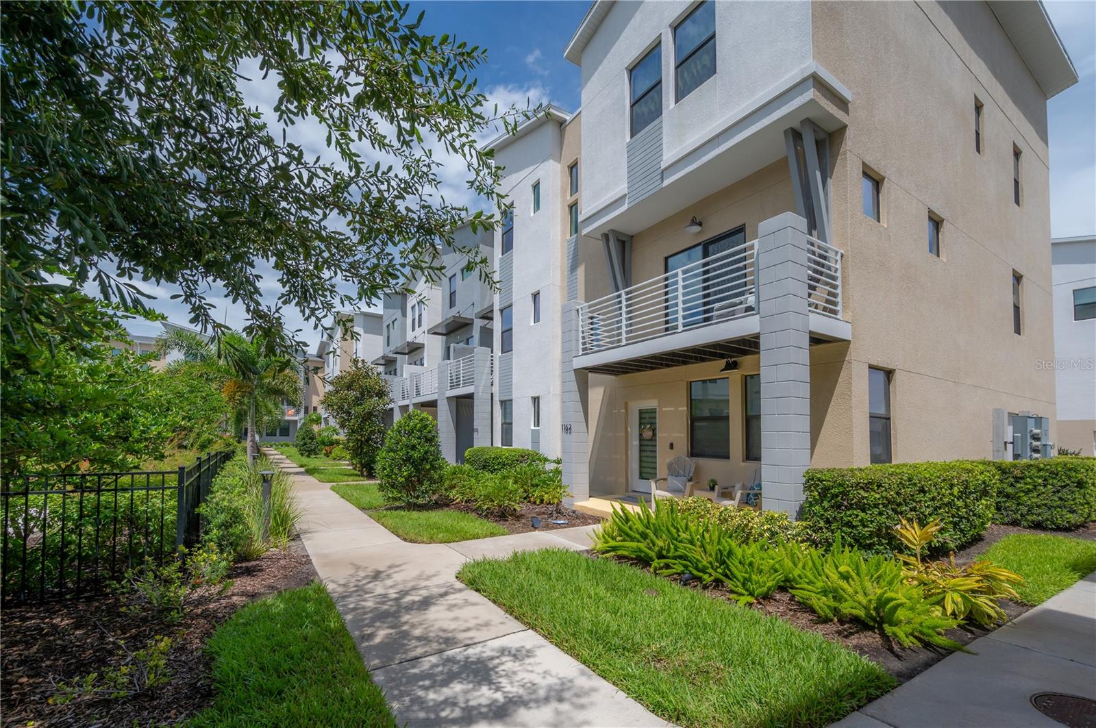 1162 25TH WAY N, ST PETERSBURG, FL, 33713