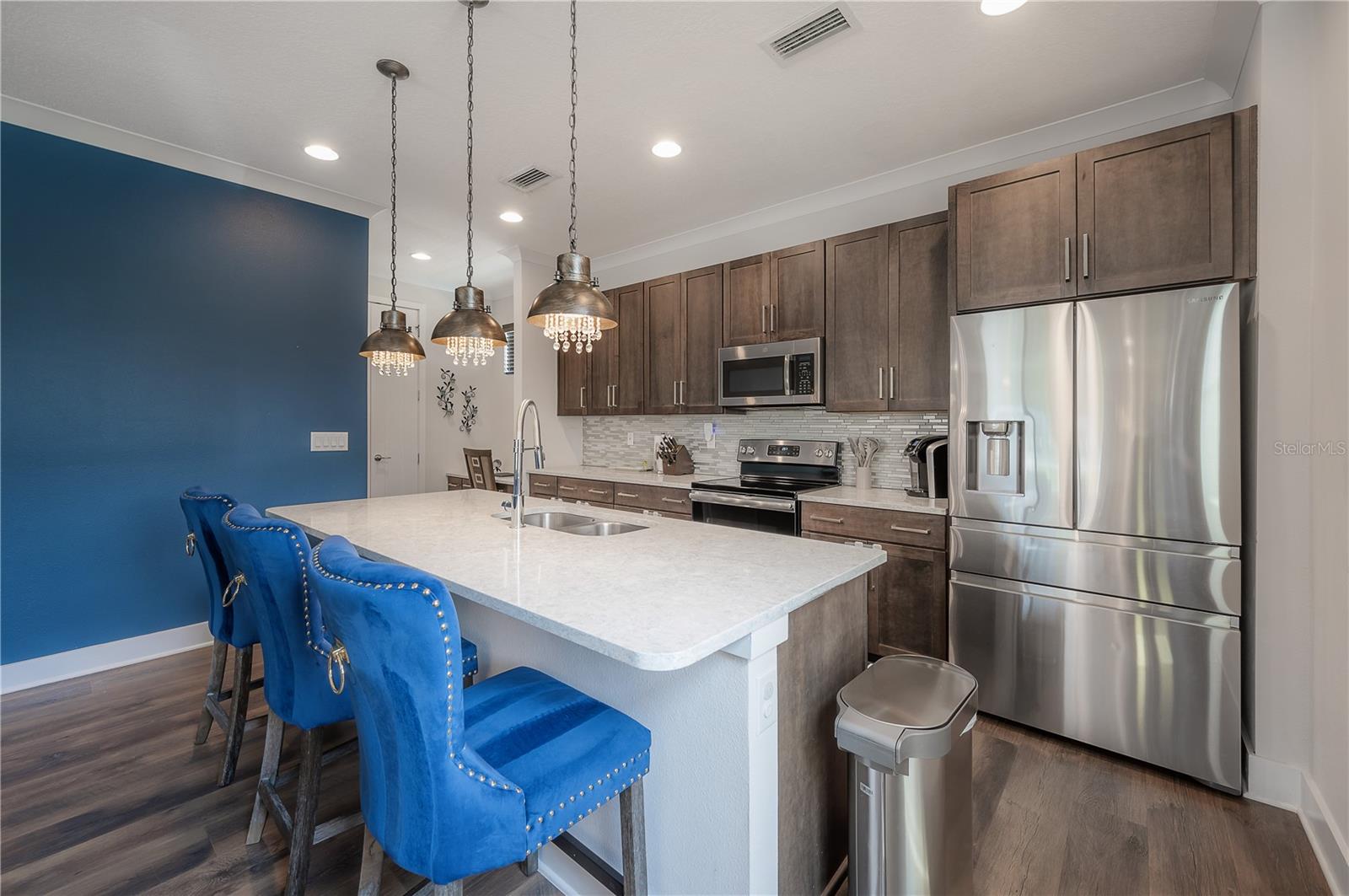 1162 25TH WAY N, ST PETERSBURG, FL, 33713