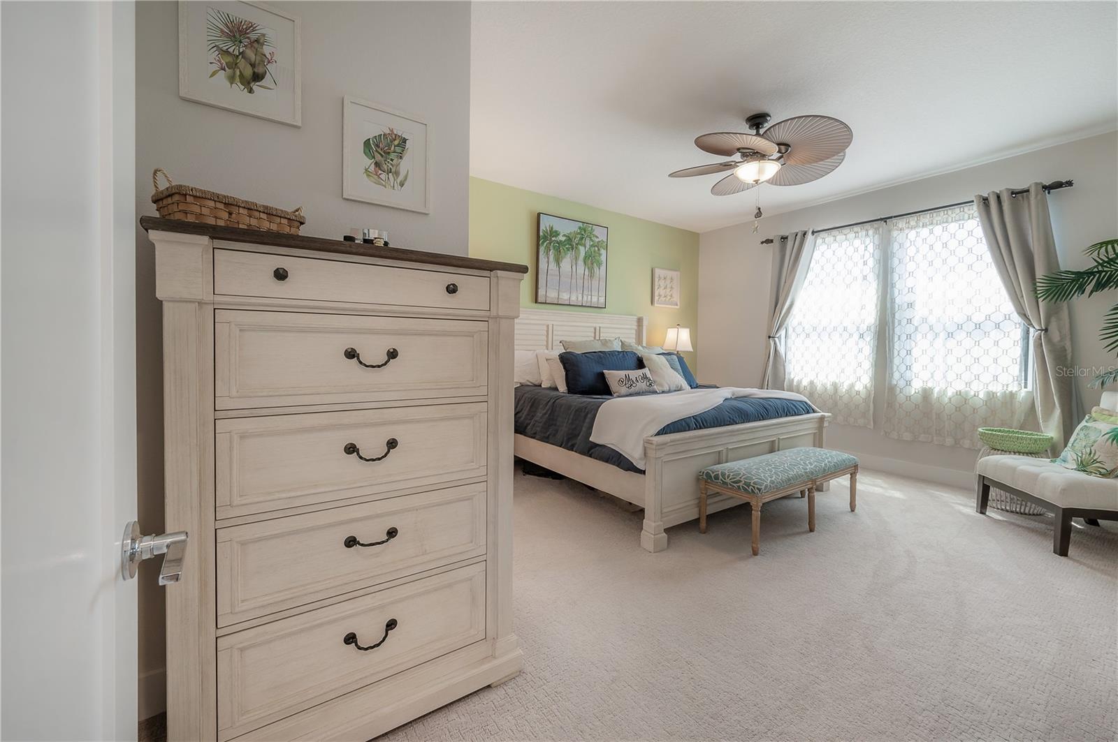 1162 25TH WAY N, ST PETERSBURG, FL, 33713