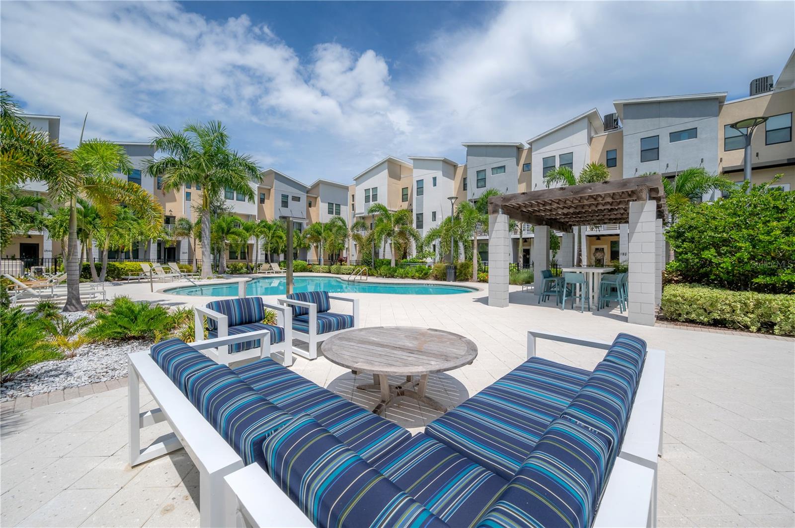 1162 25TH WAY N, ST PETERSBURG, FL, 33713