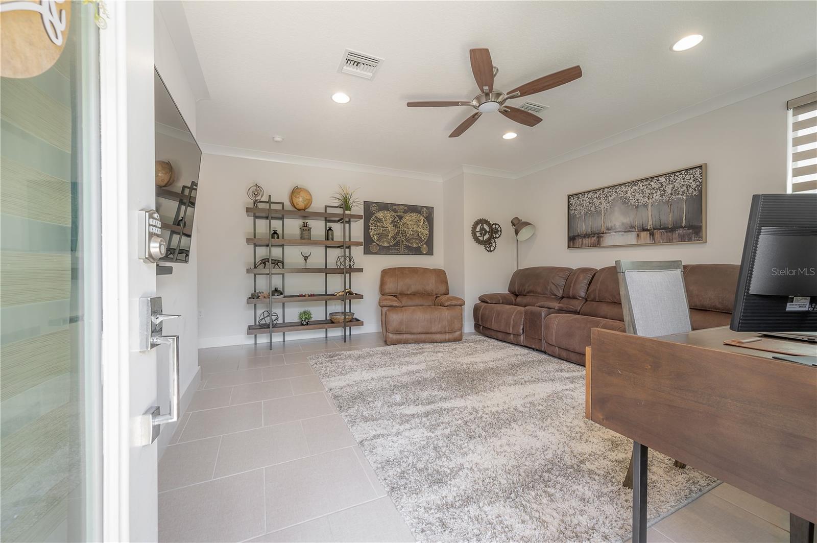 1162 25TH WAY N, ST PETERSBURG, FL, 33713