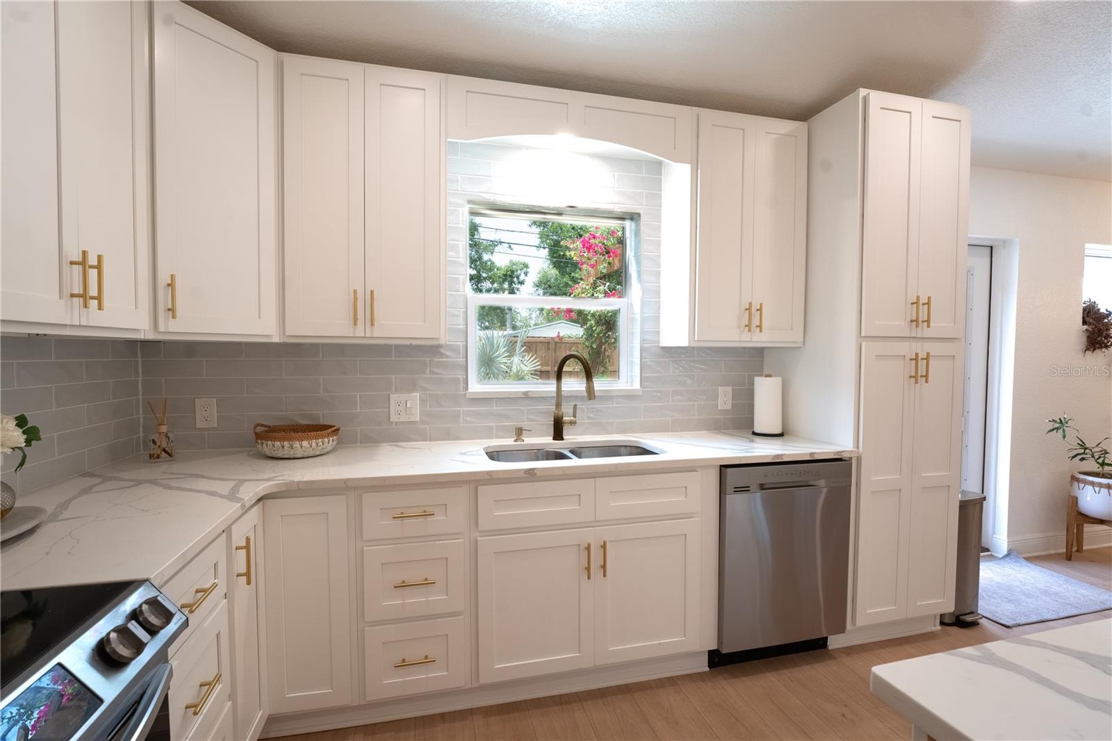 7979 48TH AVE N, ST PETERSBURG, FL, 33709