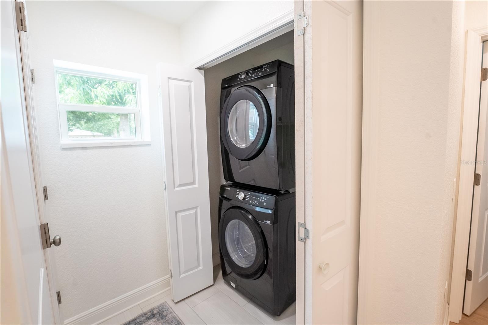 7979 48TH AVE N, ST PETERSBURG, FL, 33709