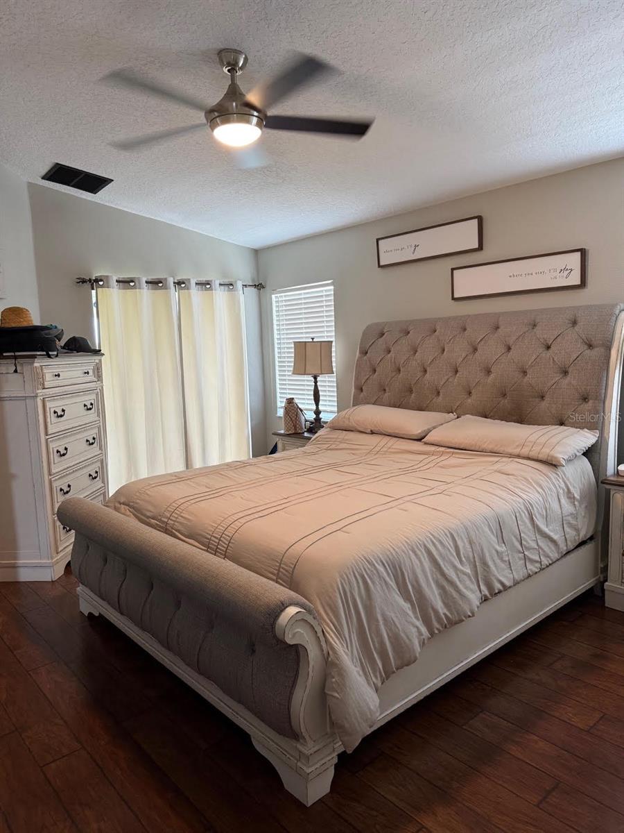 41430 ROGER GILES RD, UMATILLA, FL, 32784
