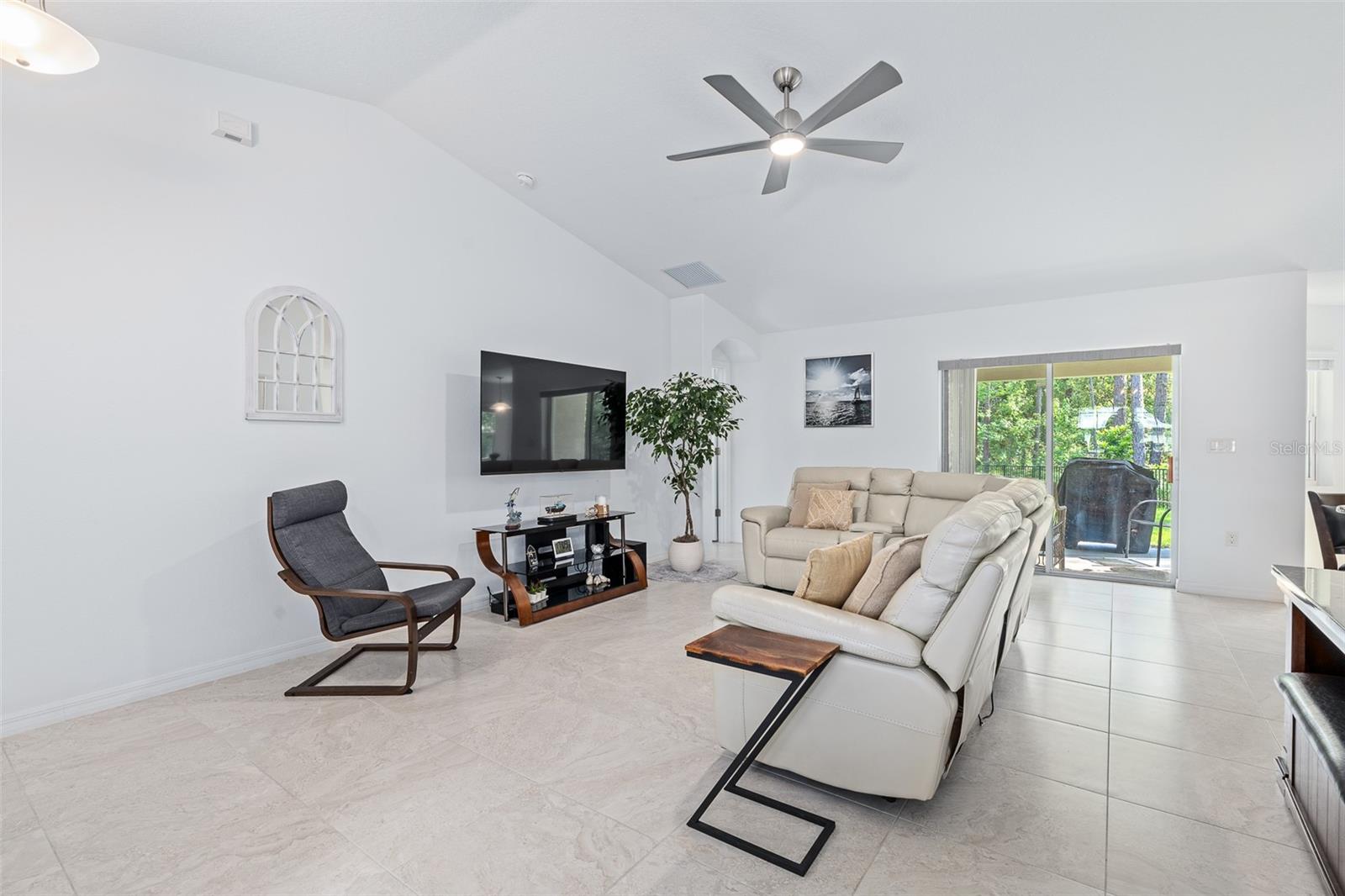 4 WESTBURY PL, PALM COAST, FL, 32164