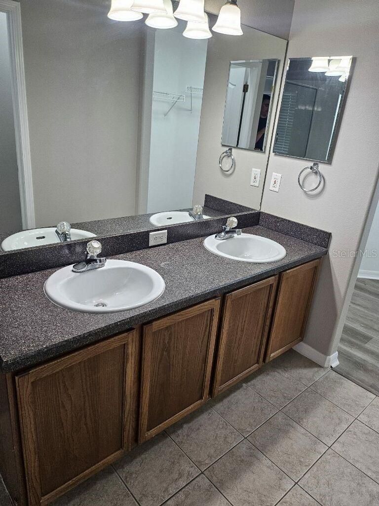 6806 GUILFORD CREST DR, APOLLO BEACH, FL, 33572