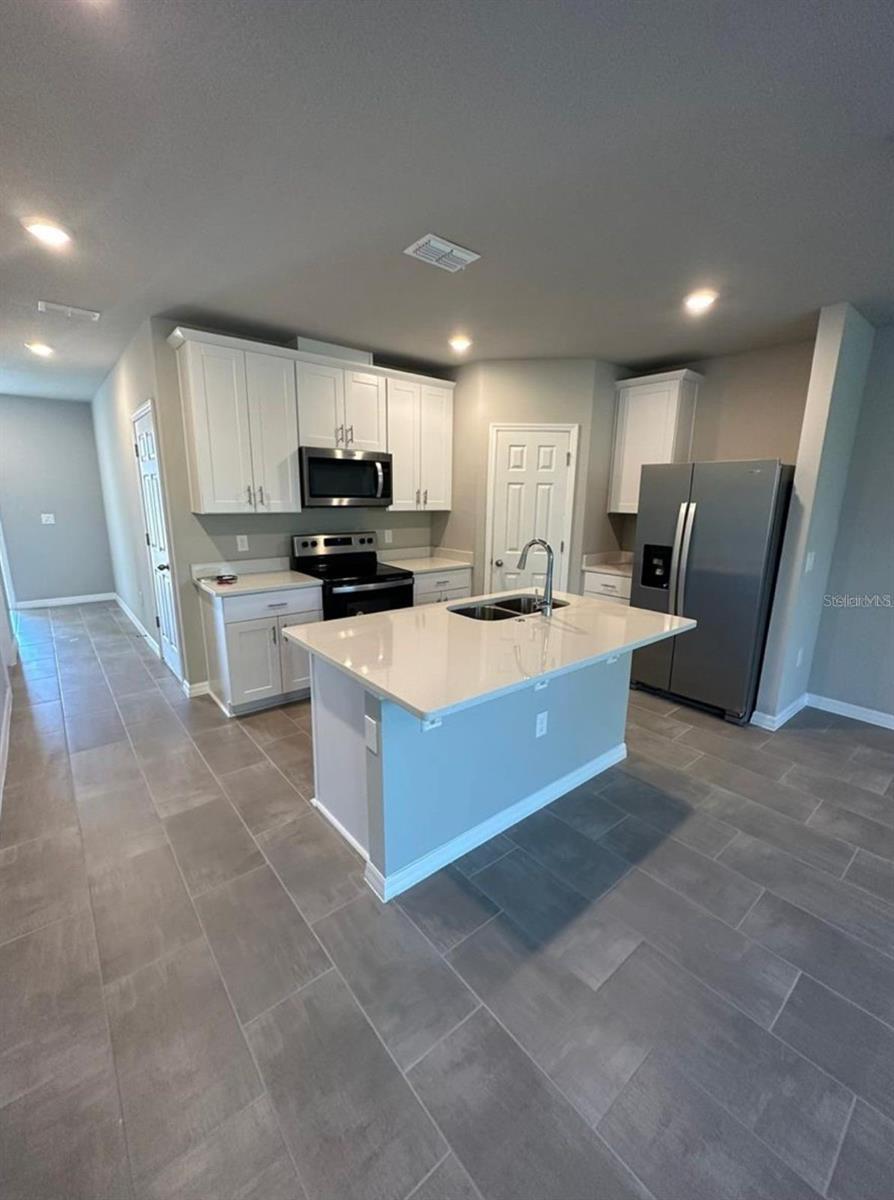 652 LEGACY LOOP, DAVENPORT, FL, 33896