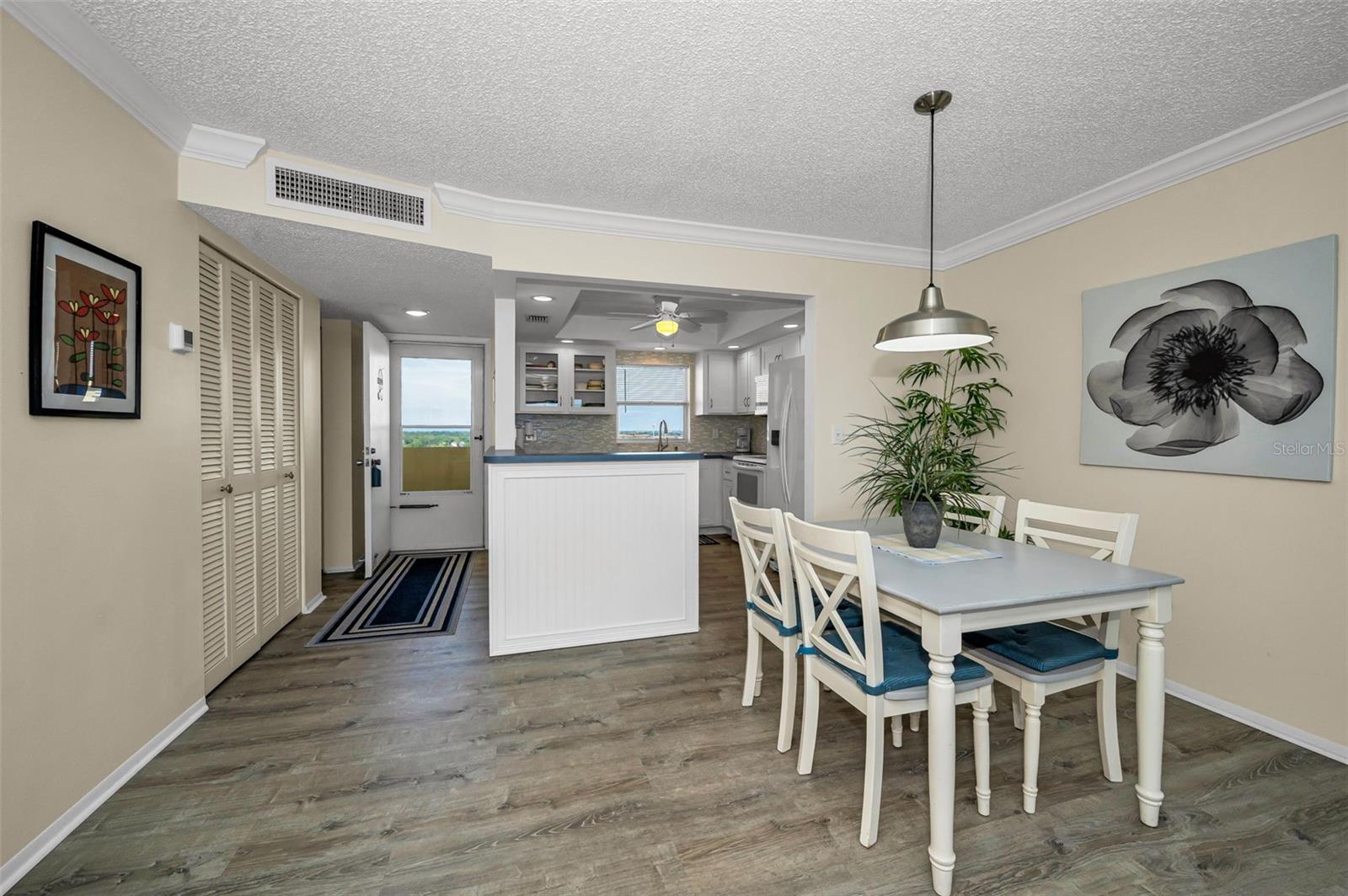 4525 COVE CIR #1207, ST PETERSBURG, FL, 33708