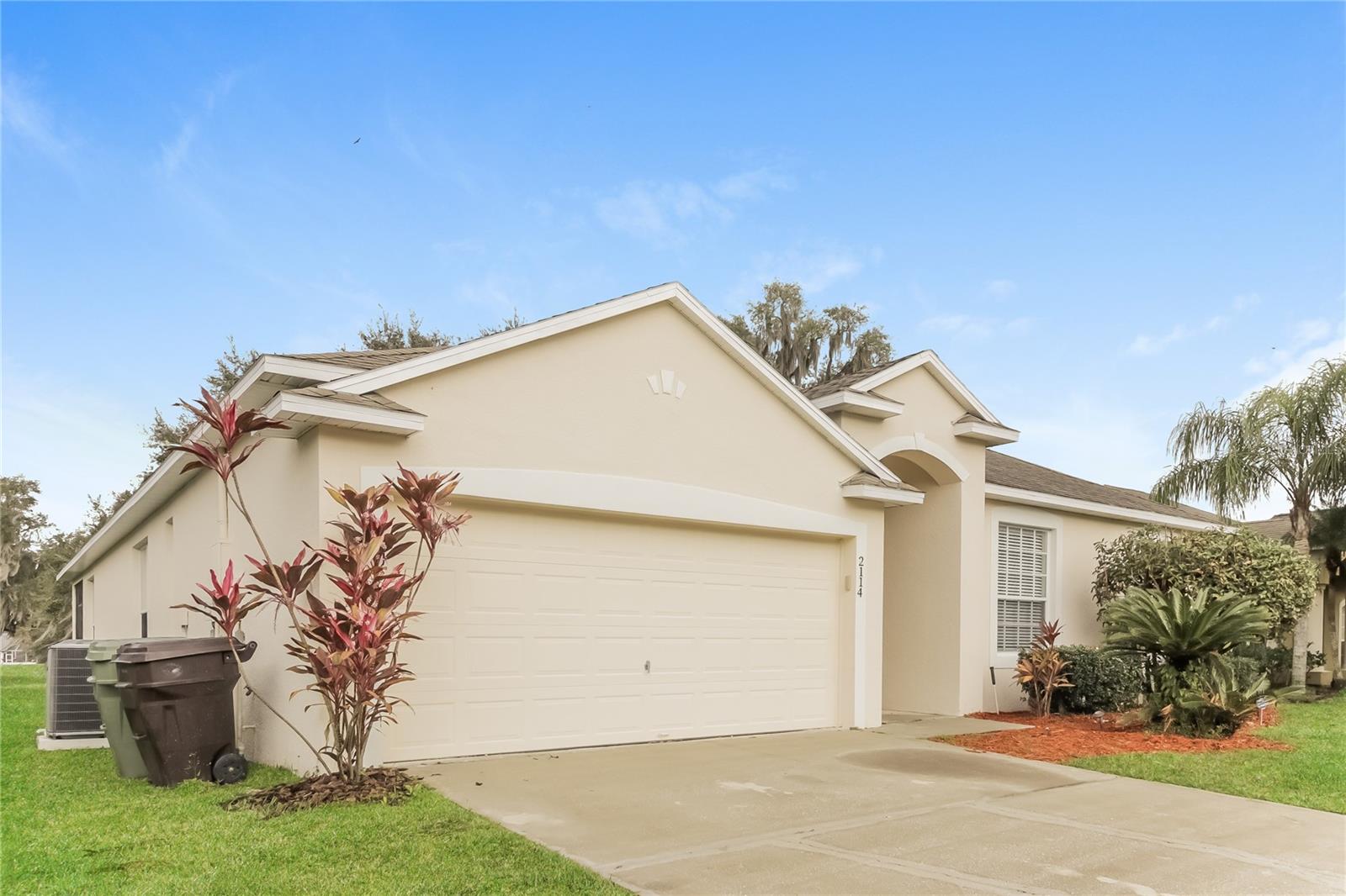 2114 THE OAKS BLVD, KISSIMMEE, FL, 34746