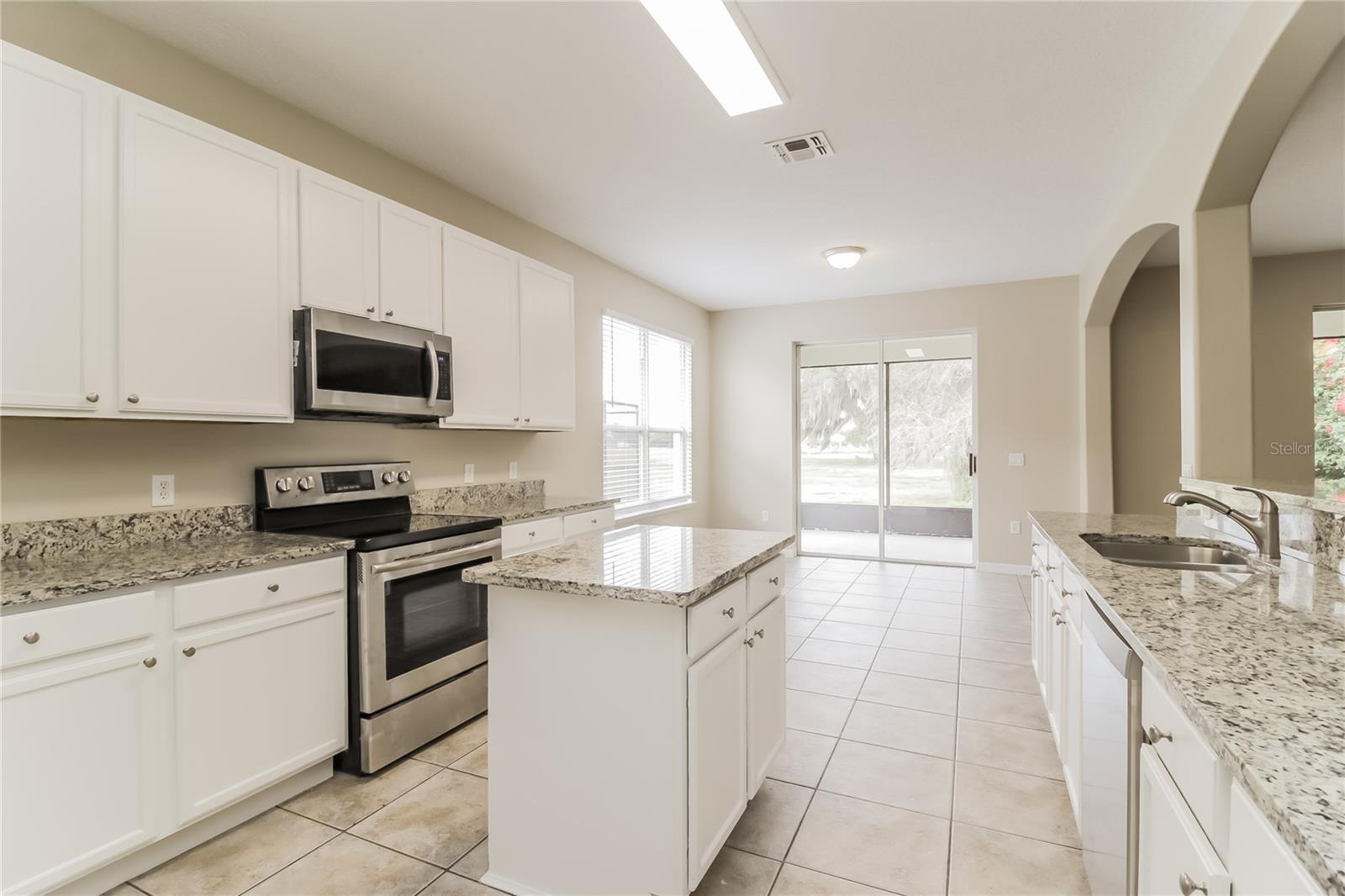 2114 THE OAKS BLVD, KISSIMMEE, FL, 34746