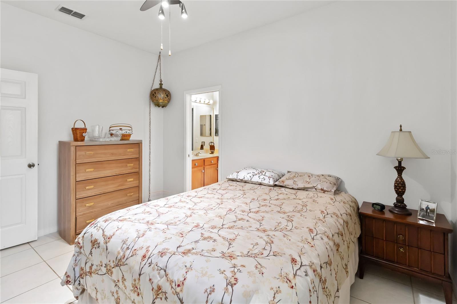 4047 LILLIAN HALL LN, ORLANDO, FL, 32812