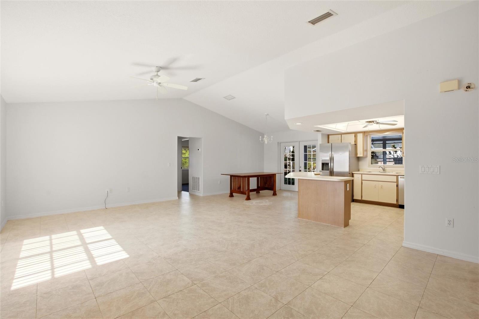 4201 LOQUAT RD, SEBRING, FL, 33875