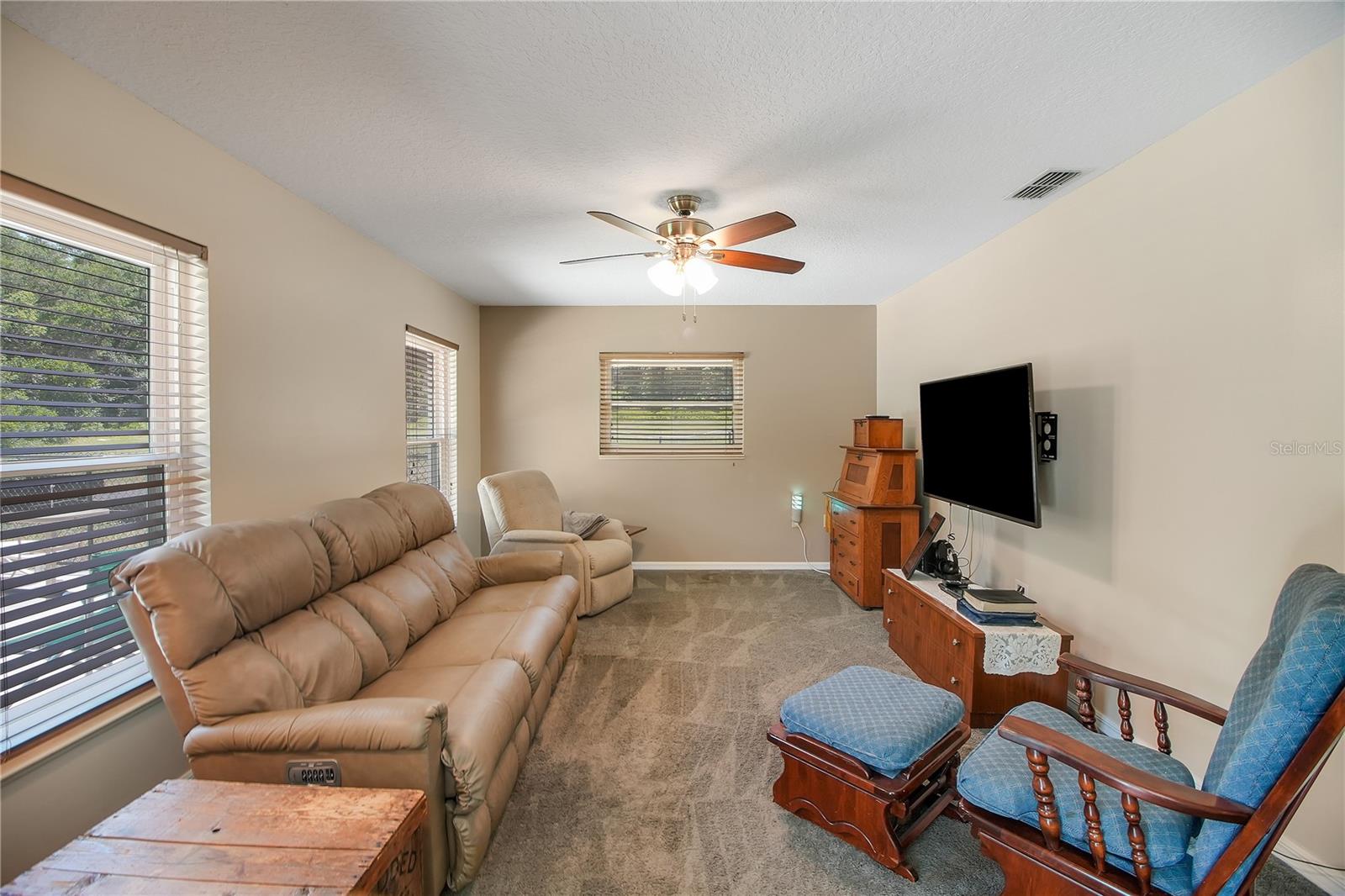 17373 SE 130TH AVE, WEIRSDALE, FL, 32195