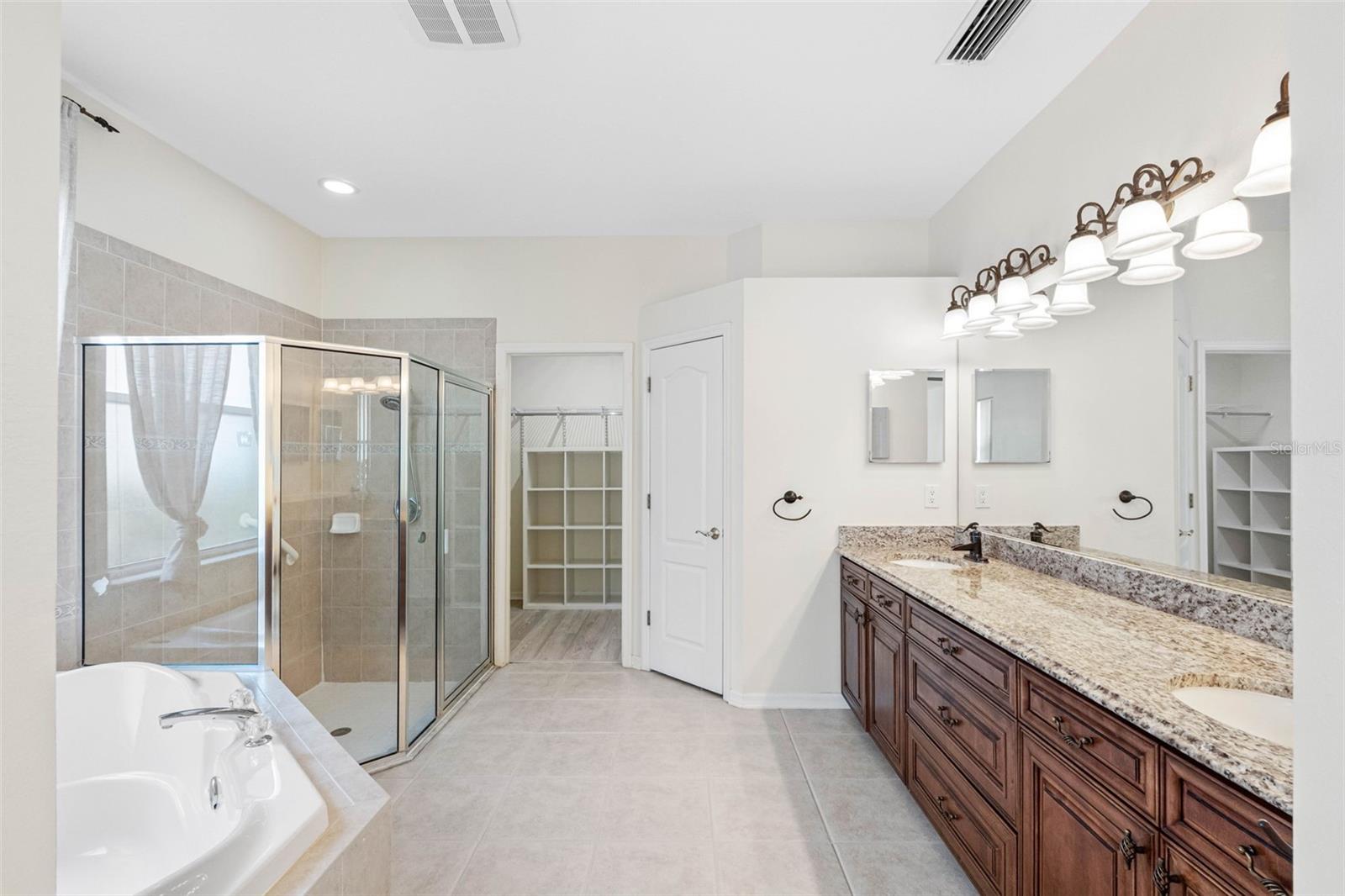 21107 BIRCHOLM CT, LAND O LAKES, FL, 34637