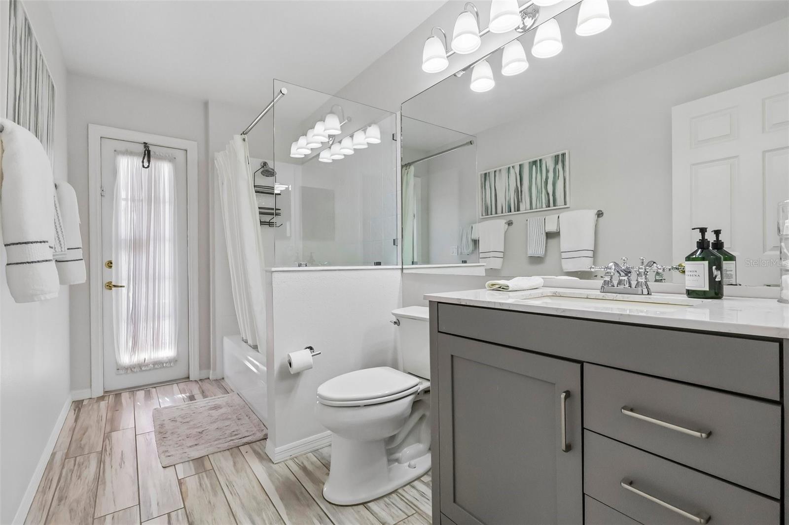 204 SUNWARD RUN, DAVENPORT, FL, 33896