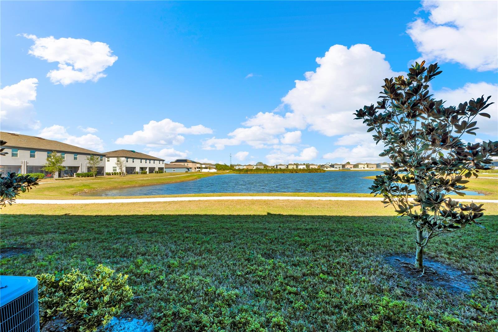 736 ROYAL EMPRESS DR, RUSKIN, FL, 33570