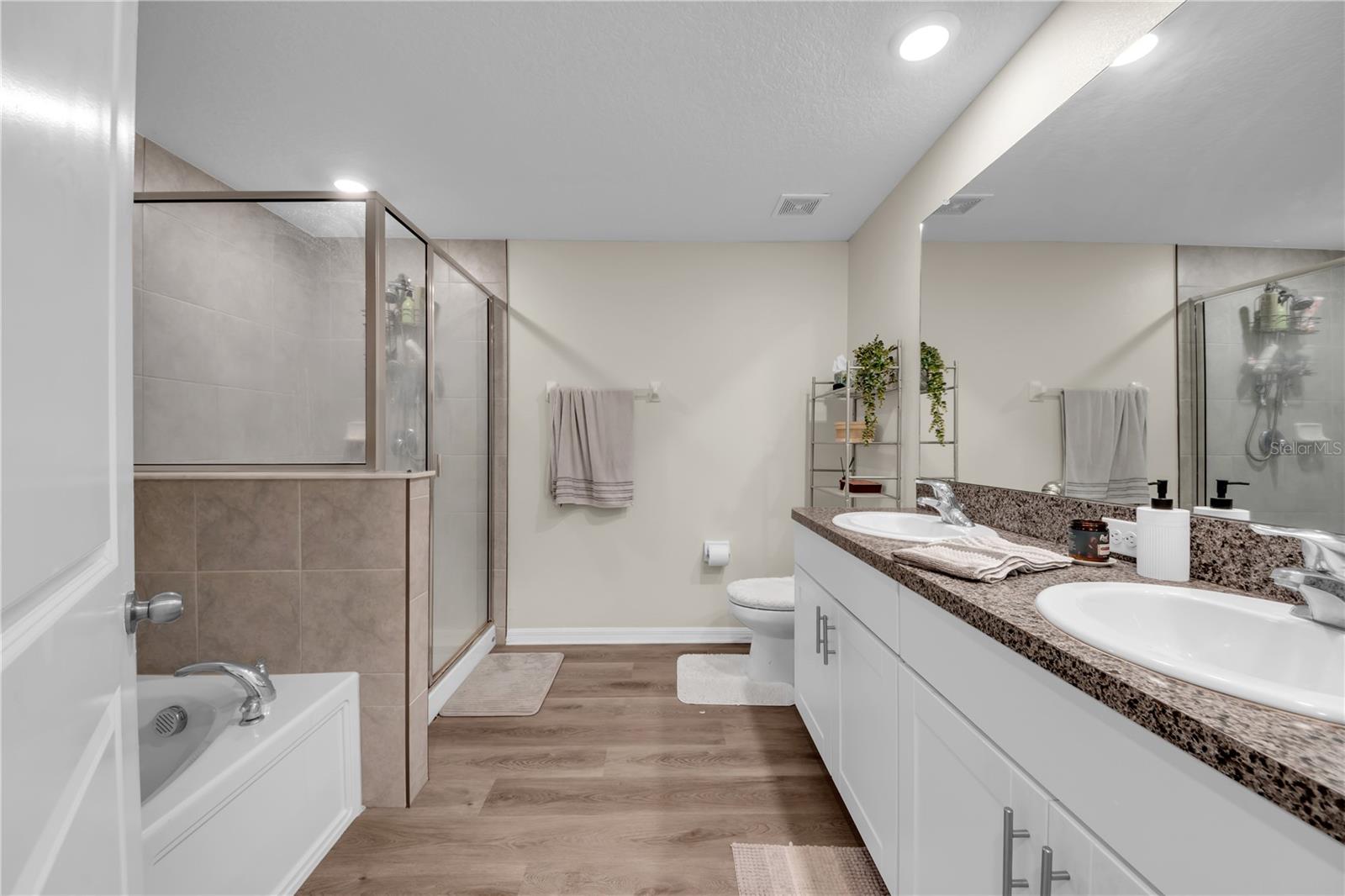 736 ROYAL EMPRESS DR, RUSKIN, FL, 33570